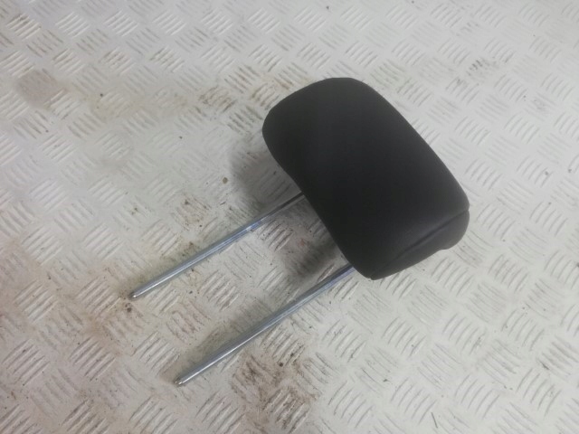 12346 - MONDEO MK4 УНІВЕРСАЛ ПІДГОЛІВНИК СЕРЕДНЯ ЗАДНЯ ШКІРА