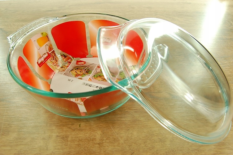 Naczynie żaroodporne z pokrywą 2,8L
