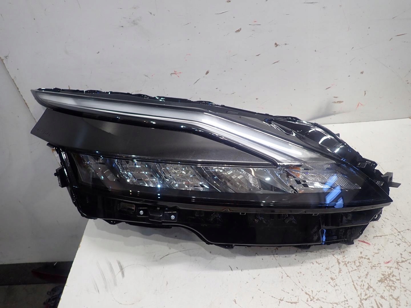 light front right NISSAN QASHQAI J12 FULL LED 21