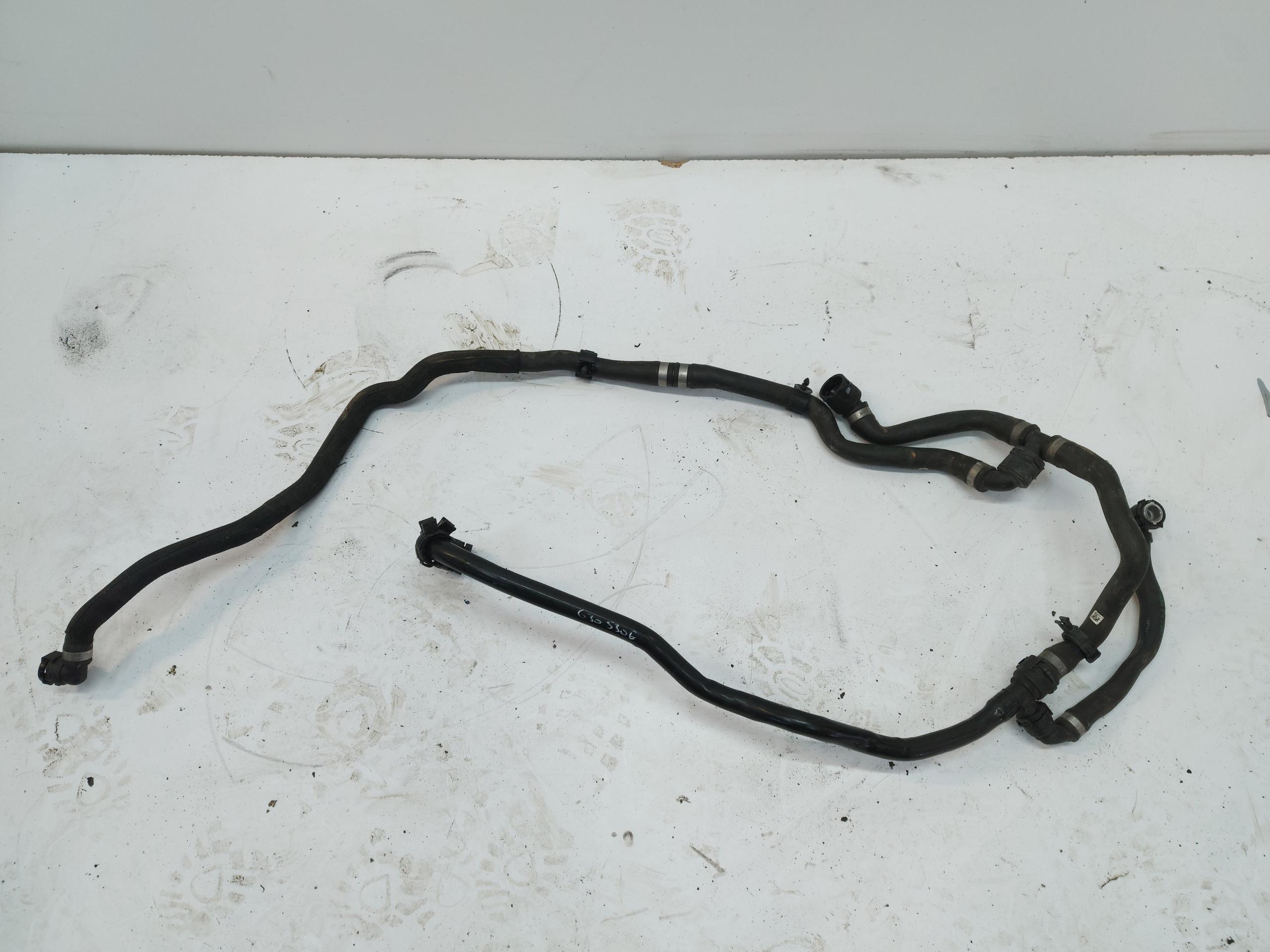 BMW G30 530E crijevo prijenos vode 16269713