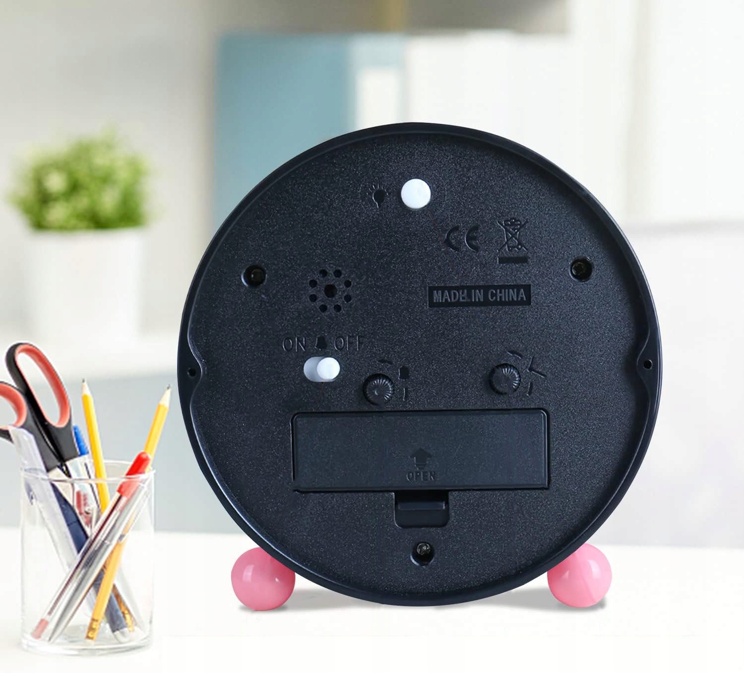 ZEGAR BUDZIK STOJĄCY CICHY DLA DZIECI Z LAMPKĄ NOCNĄ Szerokość całkowita 11.2 cm