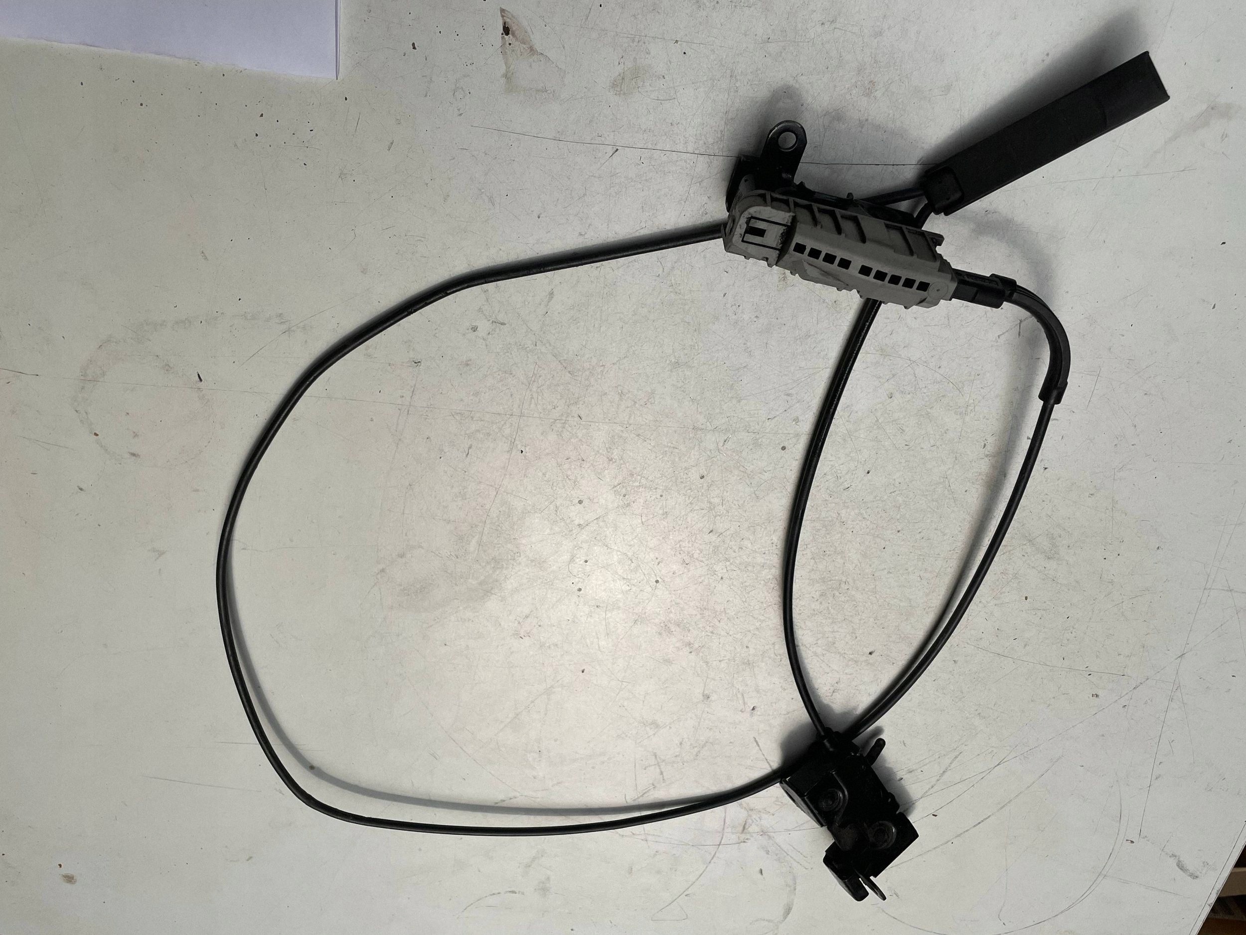 bonnet latch lock left MERCEDES-BENZ E W212 A2128210251
