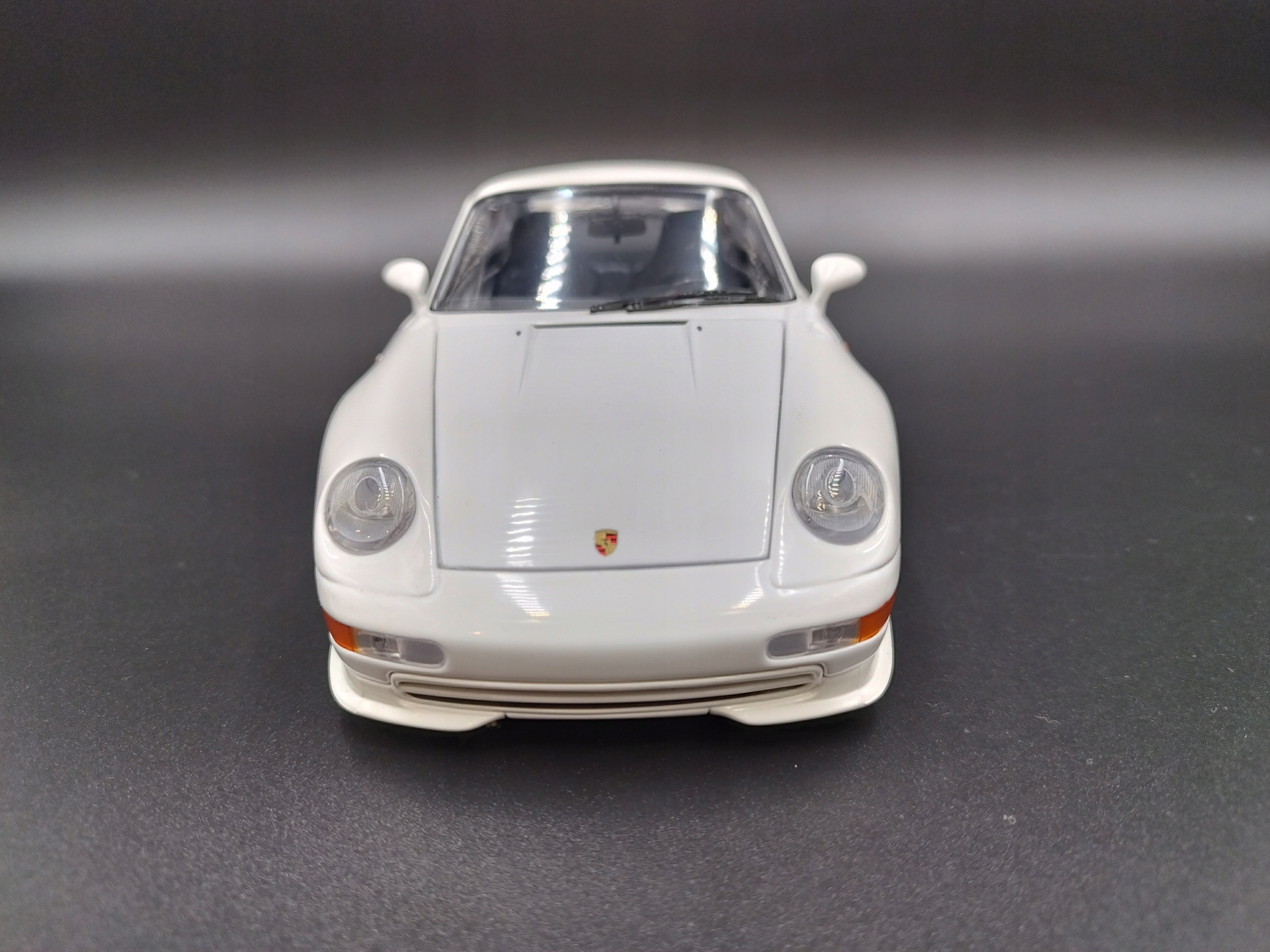 ミニカー UT Models 1/18 Porsche 911 RS 1:18 UT Models Porsche 911 (933) Carrera RS no box • Cena, Opinie