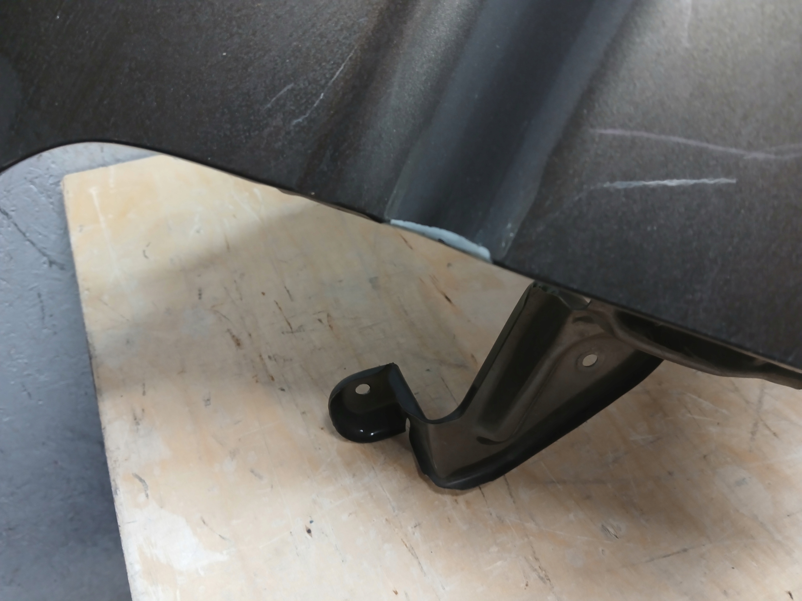 fender front left NISSAN NAVARA D40 06