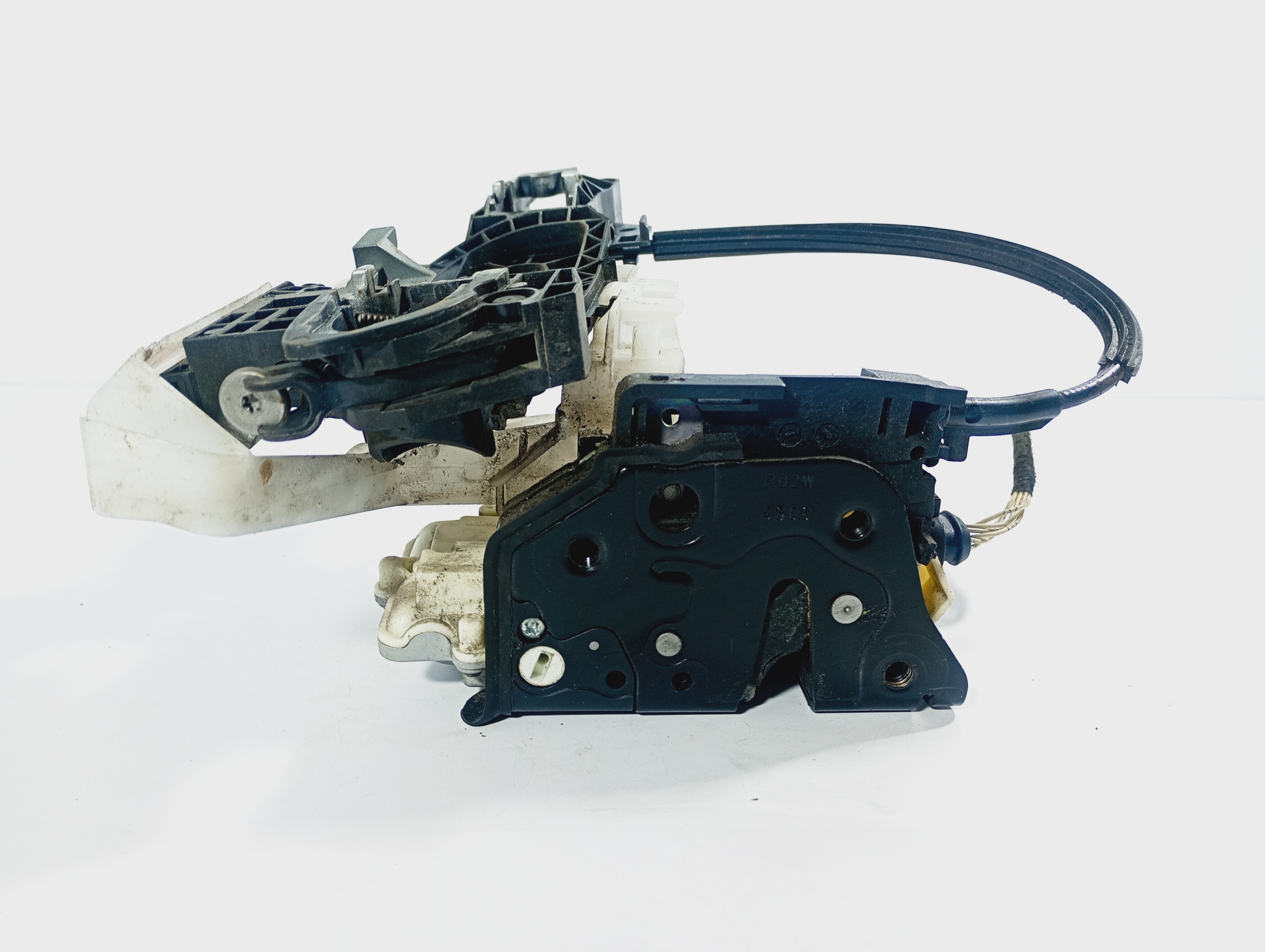 lock door right front OE 3C1837016A VW Passat B6 05-10