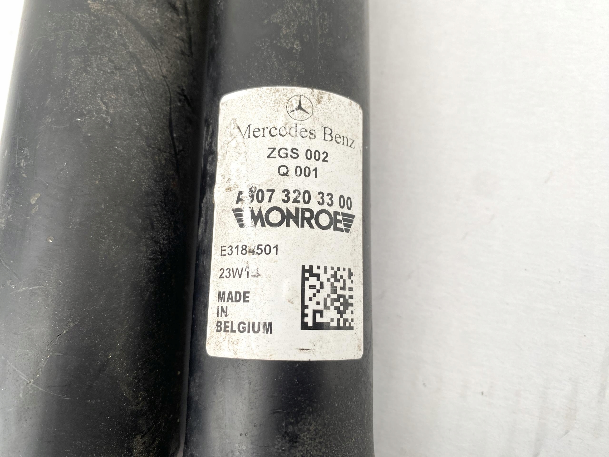 SPRINTER 907 906 16- shock absorbers rear part rear. KOMPLET ORYGINALNE 52cm 2 SZTK
