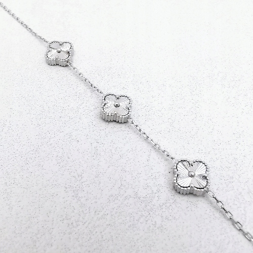 Stříbrný náramek 3 jetele