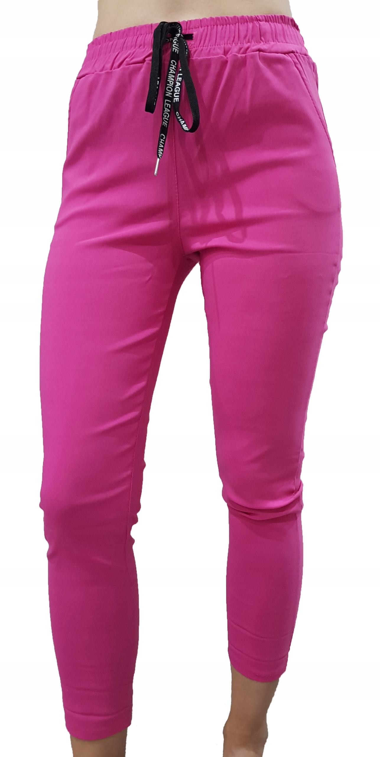 

Włoskie Elastyczne Spodnie Damskie Cygaretki L