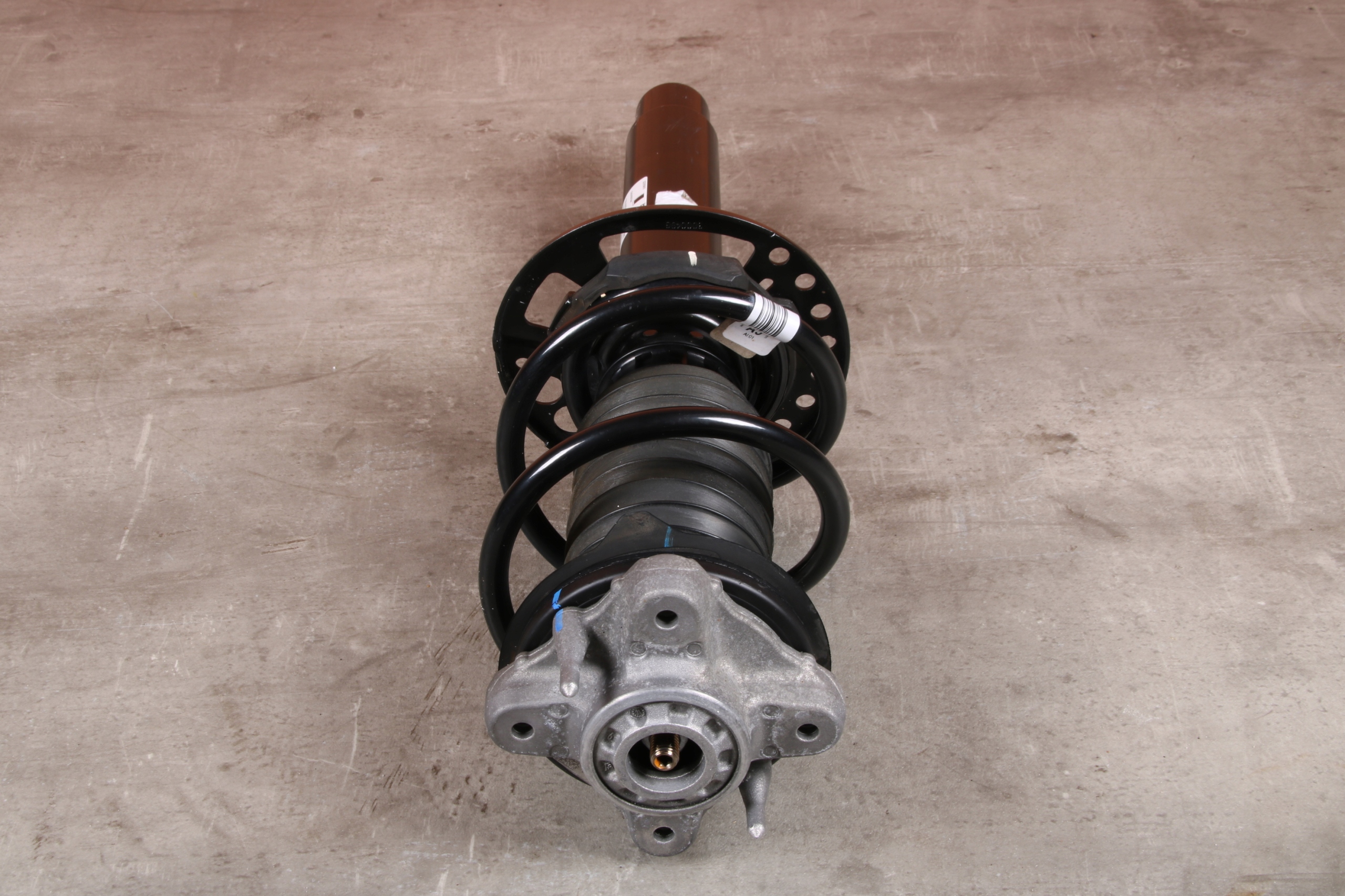 BMW G42 M240i shock absorber left front front 6896531 24215 KM !!!