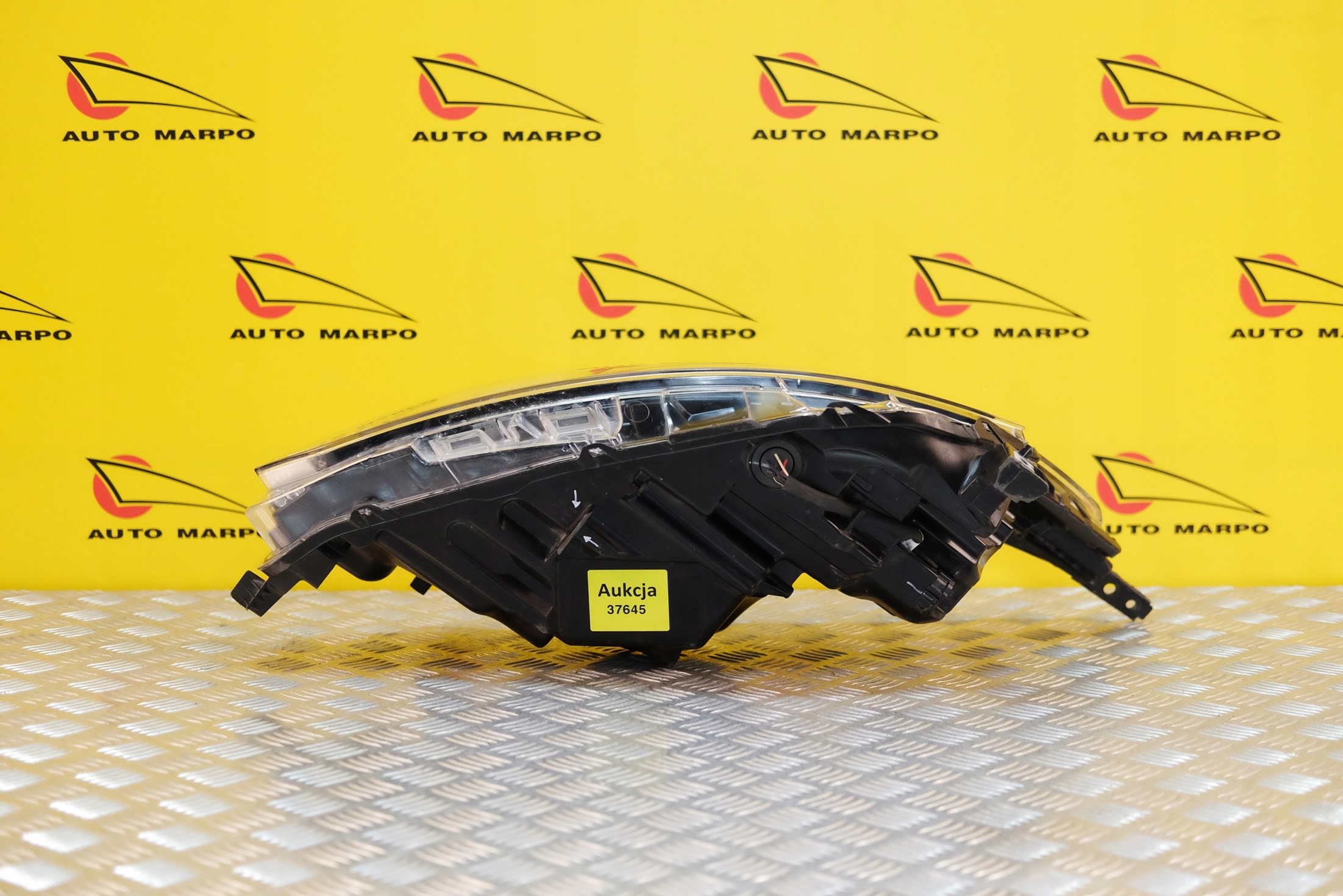 NISSAN ALTIMA L34 2018- REFLEKTOR LAMPA LED L USA Rodzaj świateł mijania LED