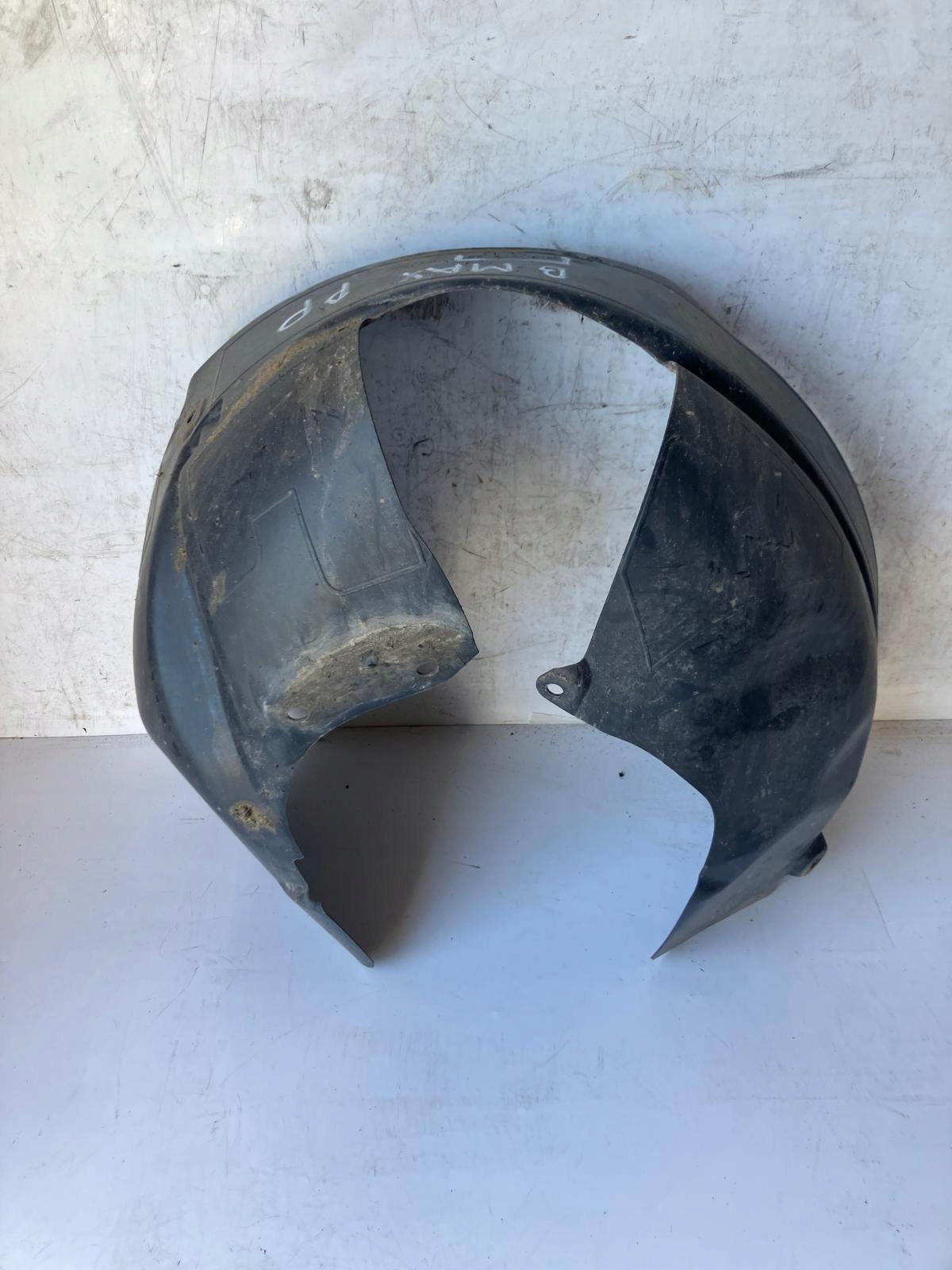 mudguard right front FORD B MAX AV11-16114-AB #SM