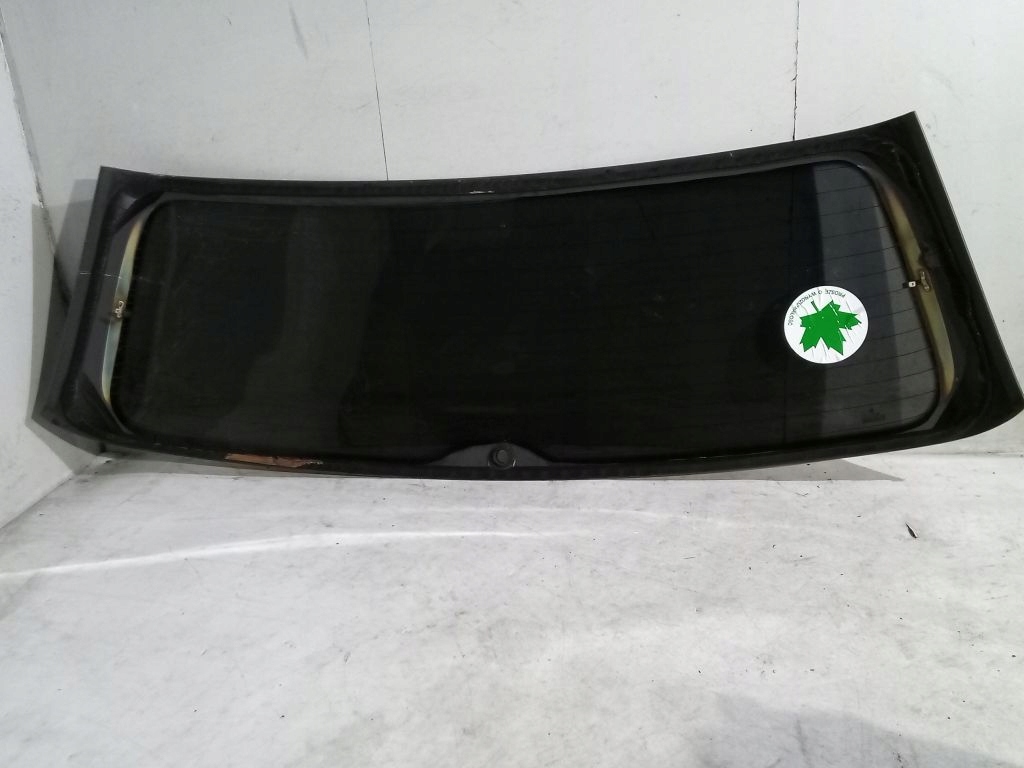 VW Polo 9N 3D Vitre Arrière du capot