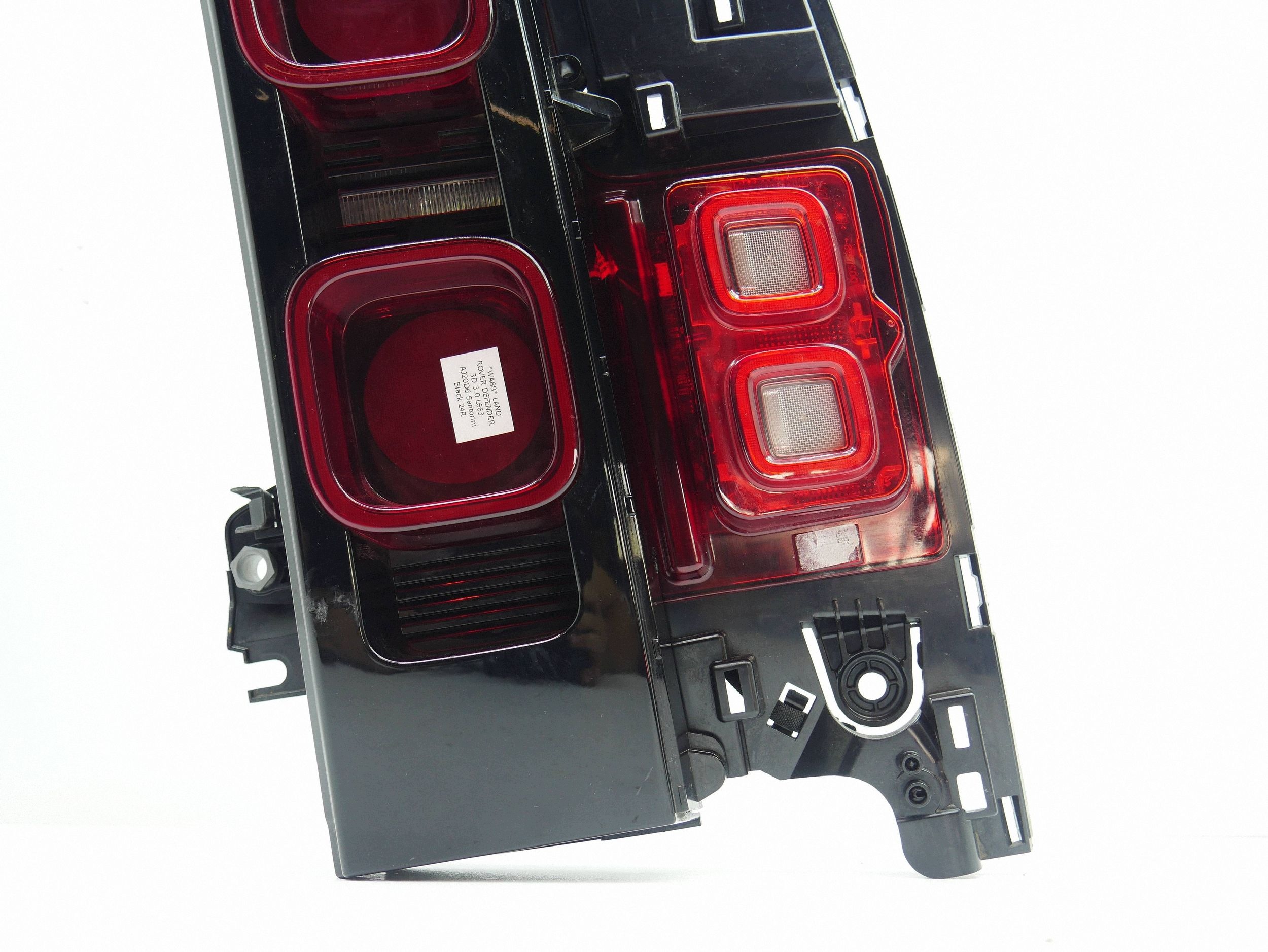 light right rear LAND ROVER DEFENDER L663 L8B2-13404-A