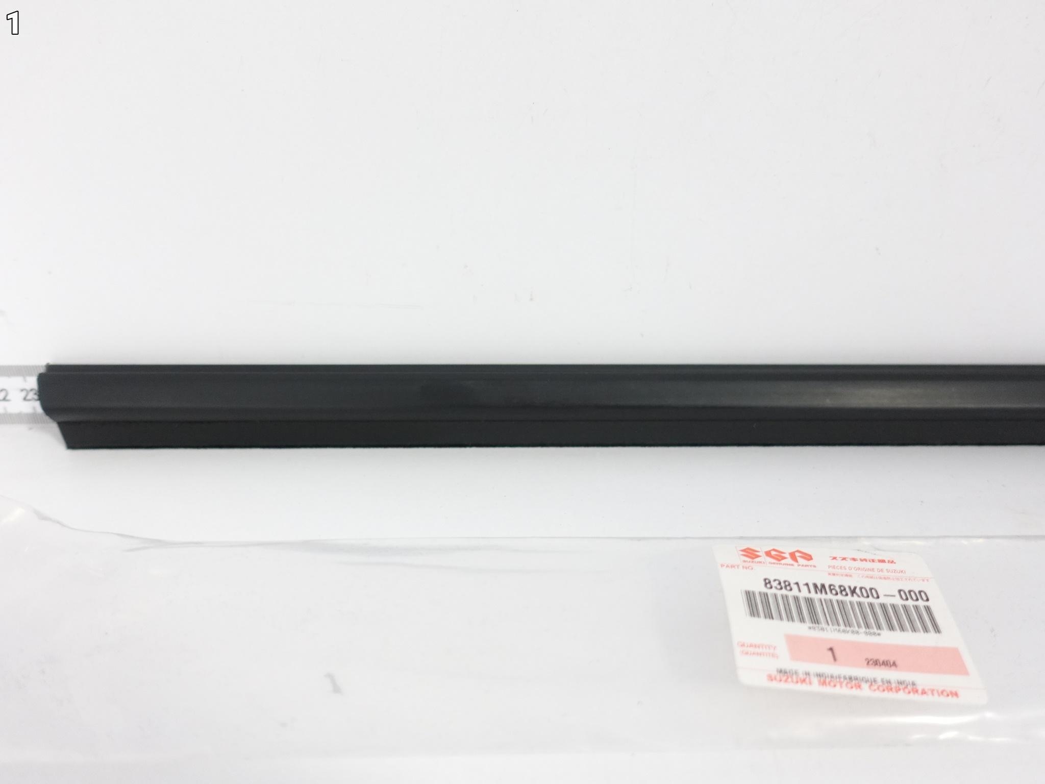 SUZUKI ALTO VII 09-15 moulding dust windows door right front originál