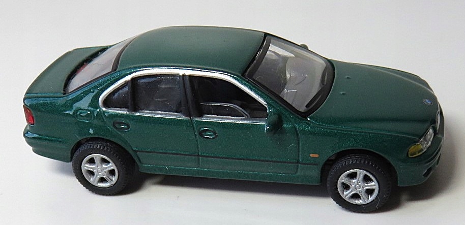 BMW serii 5 (E39) Sedan – Kolekcjonerski Hongwell -1:72