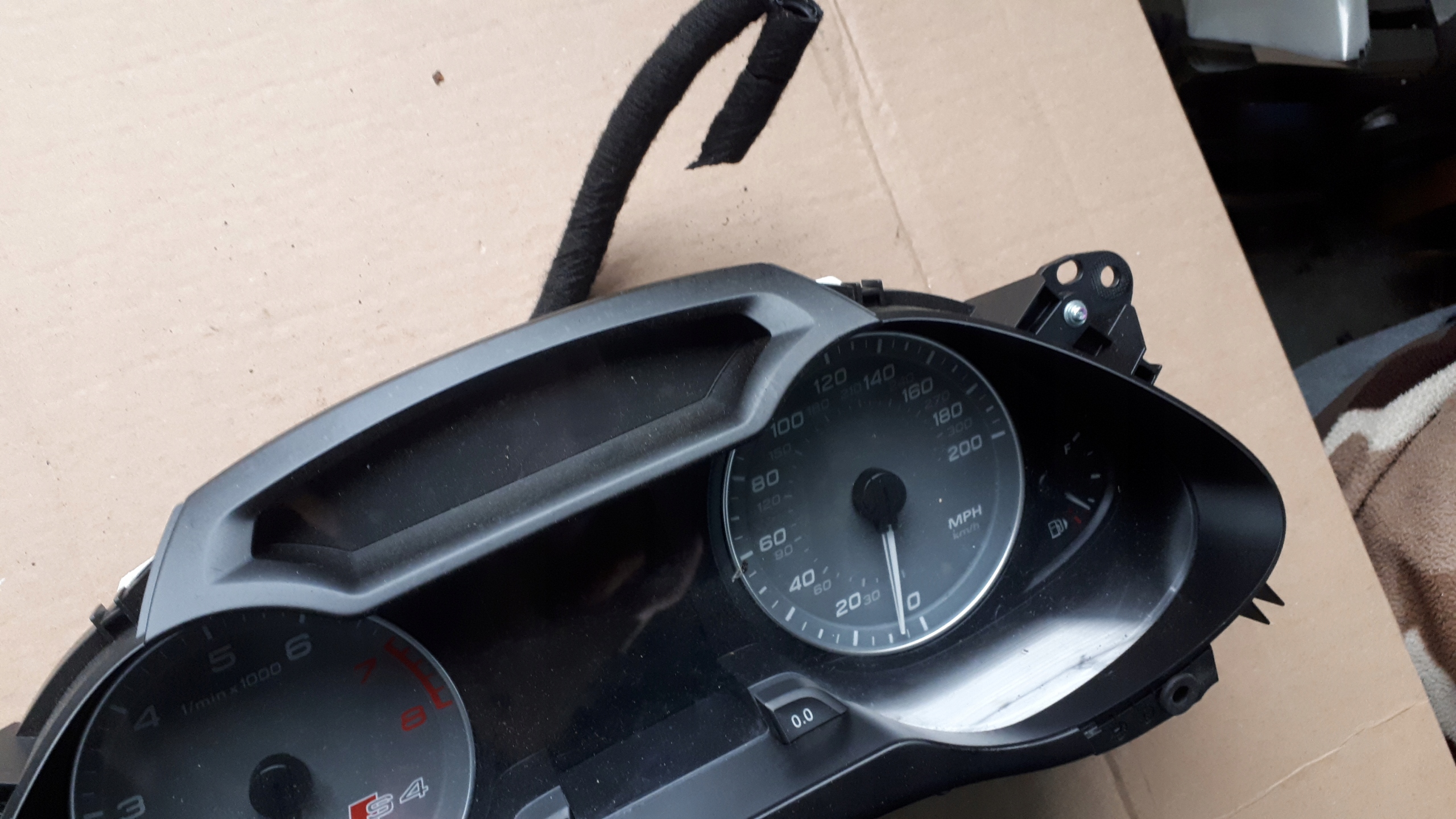 S4 B8 dials clock FIS 3.0 TFSI dials 8K0920981Q