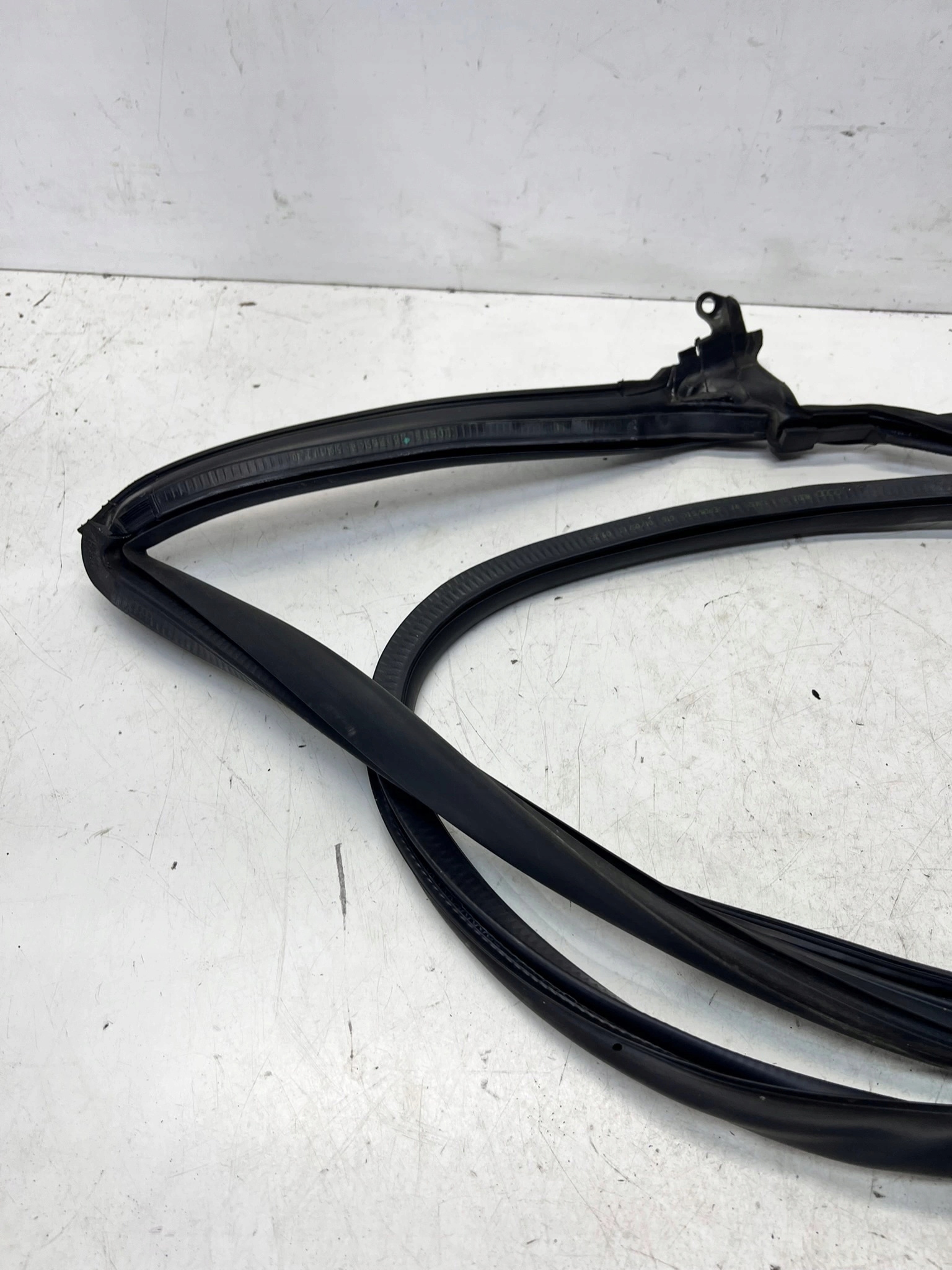 gasket door right front AUDI A5 8T 8T8831708C