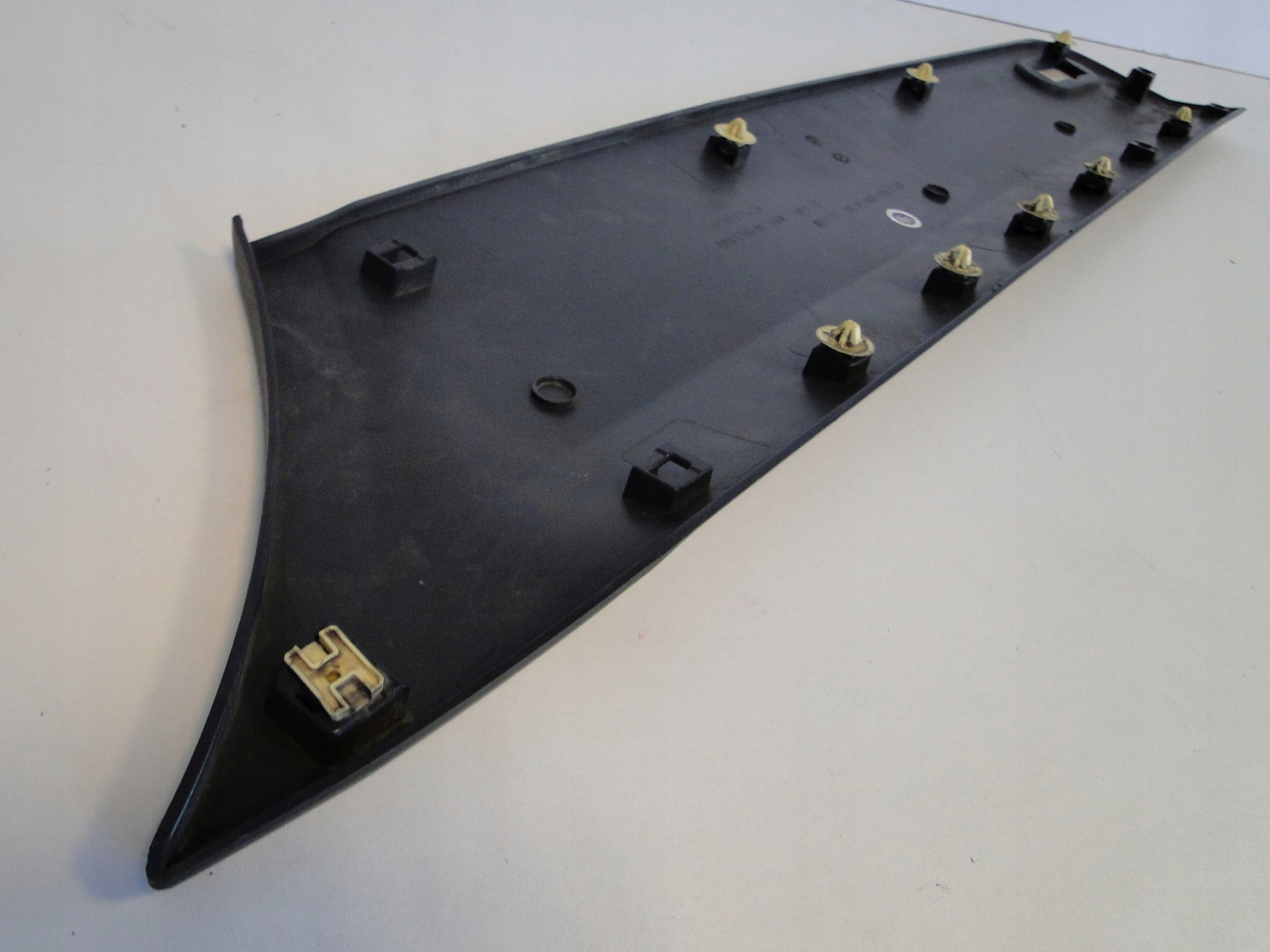 MERCEDES SPRINTER 906 LIFT LISTWA BOCZNA PRAWA TYŁ Numer katalogowy oryginału A9066903400