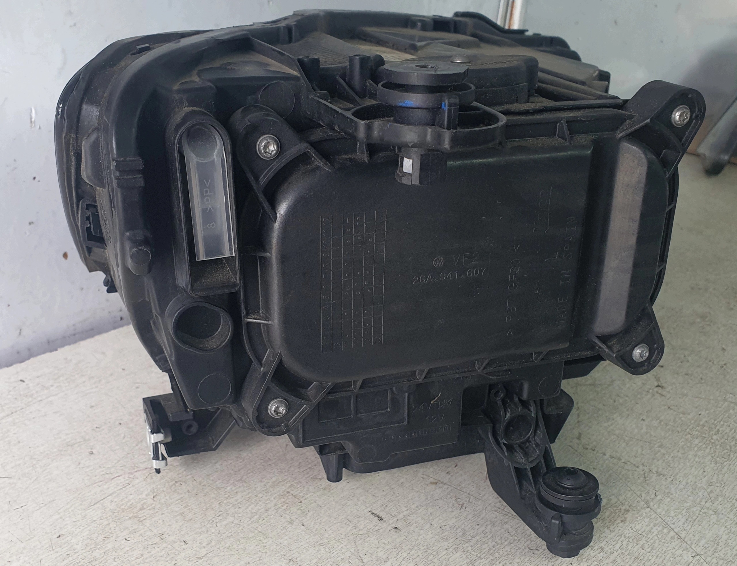 MITSUBISHI L300 II 86- light REFLEKTOR front left original