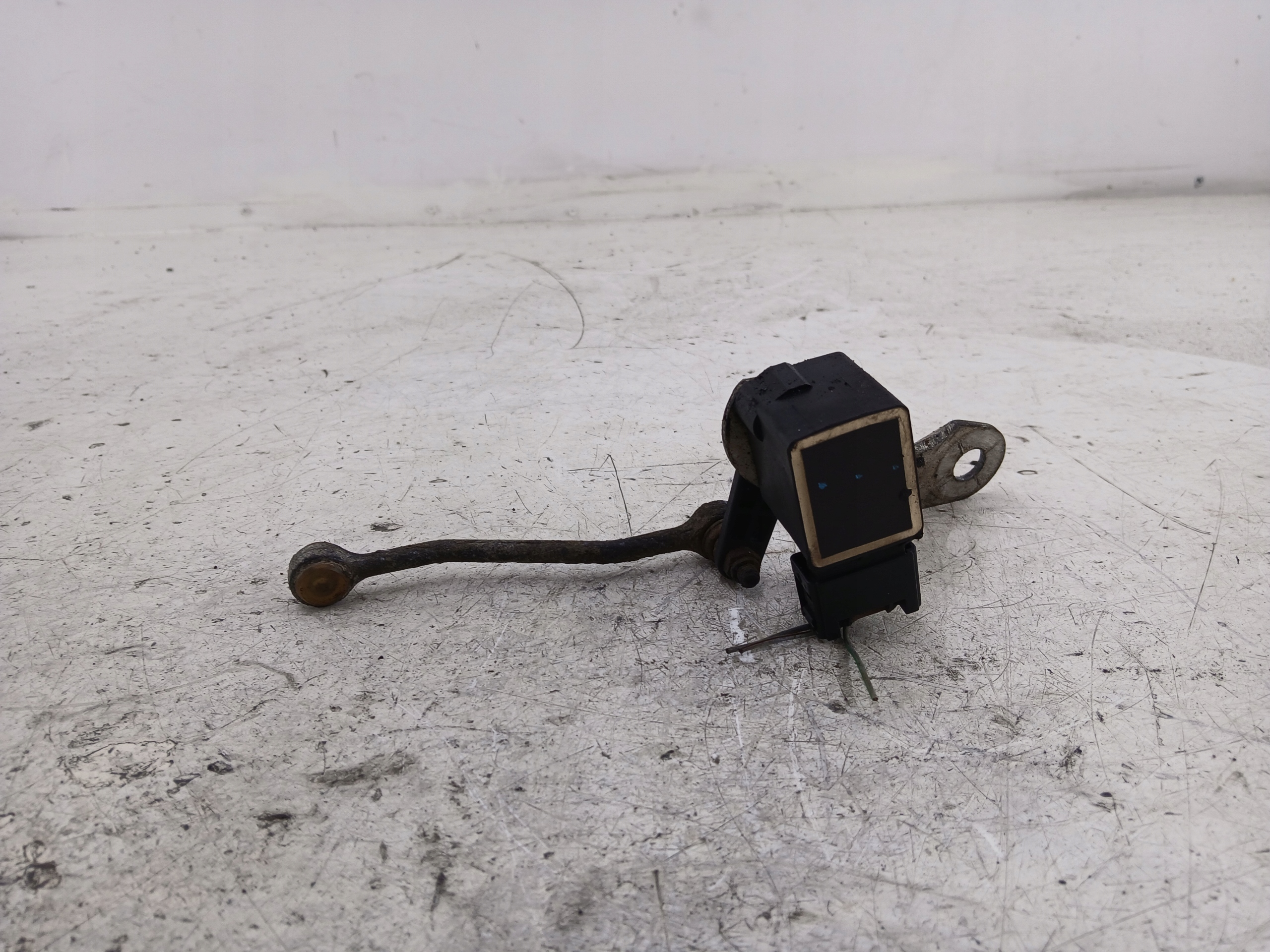 BMW E60 E61 Sensor POZIOMOWANIA Leuchten XENON 1093697
