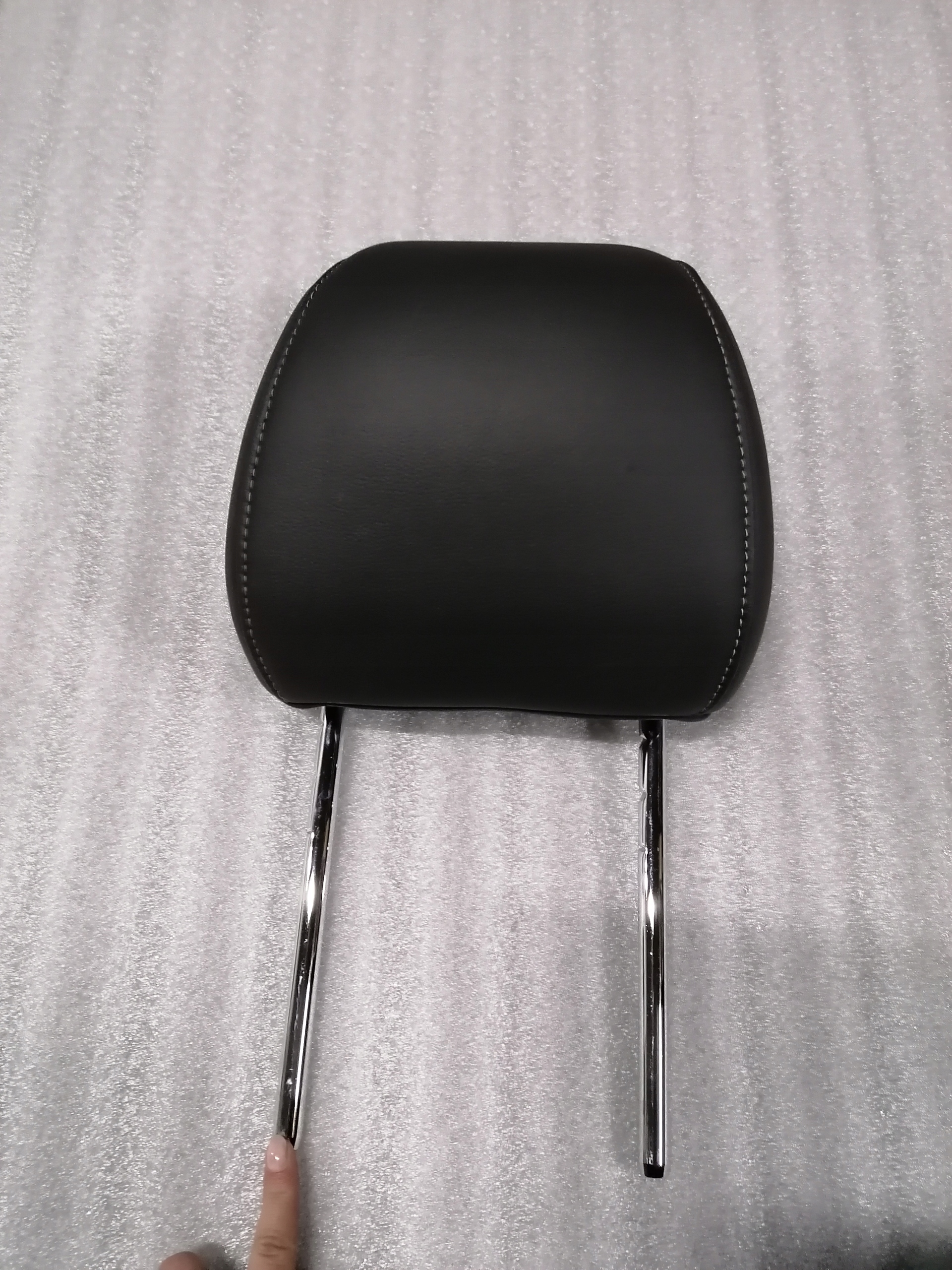 7 FORD MONDEO MK5 ZAGLOWEK PRZOD SKORA