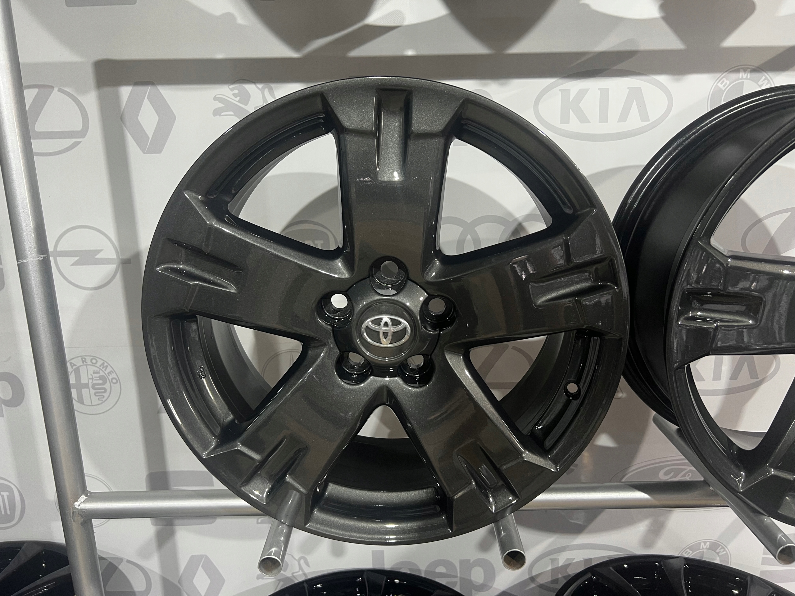 FELGI ALU TOYOTA 18'' 5X114,3 ET45 RAV4 ORYGINAŁ