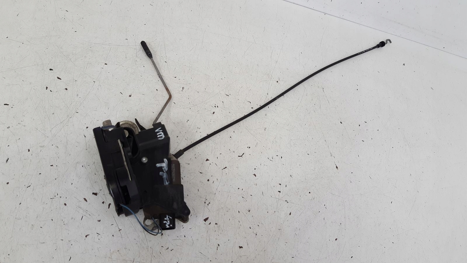 lock door front front right Mercedes Vito W639 LIFT LONG 2,2 CDI