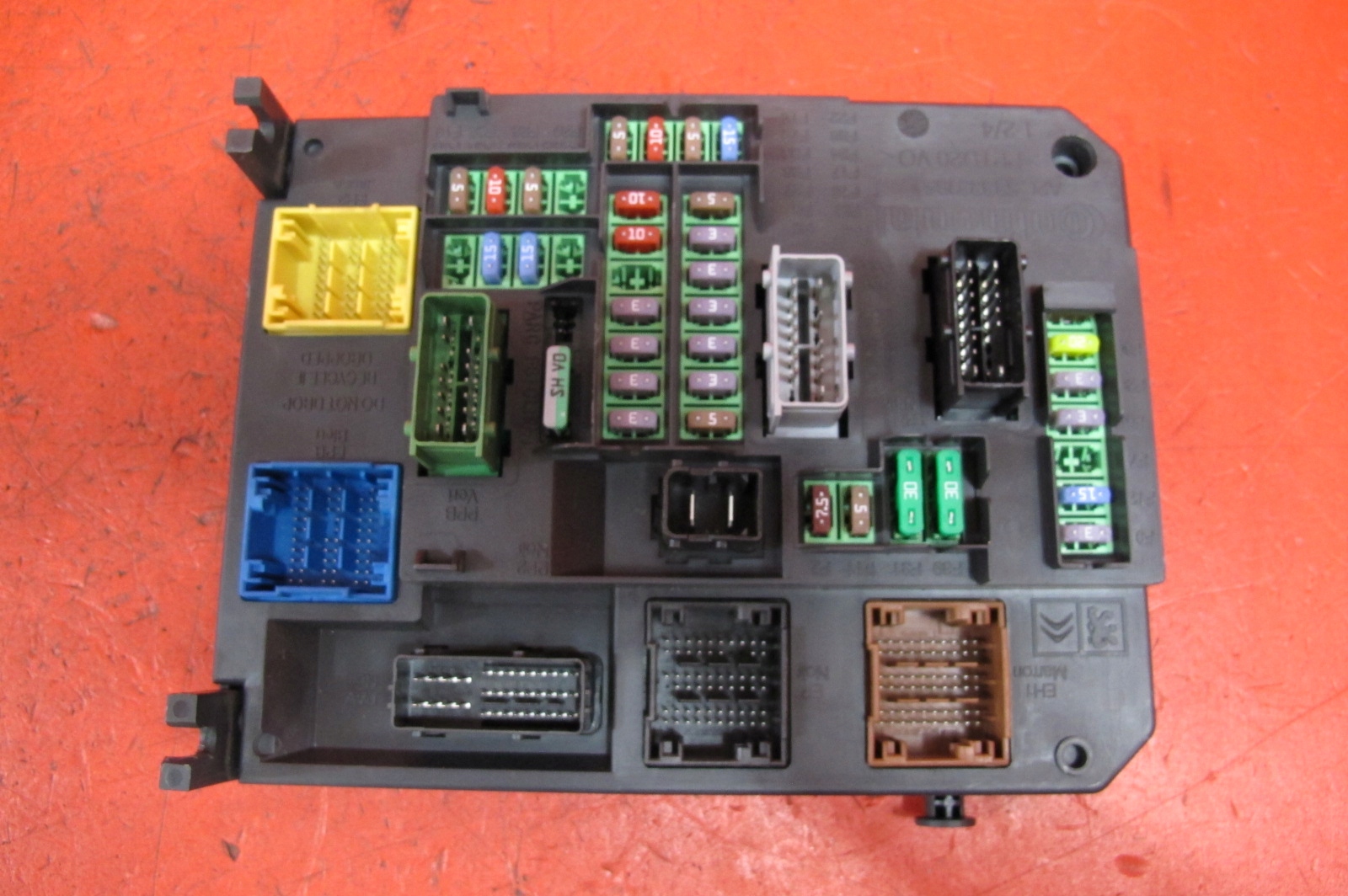 CITROEN C4 II B7 DS4 PEUGEOT module control unit compartment BSI Q03 9665547480