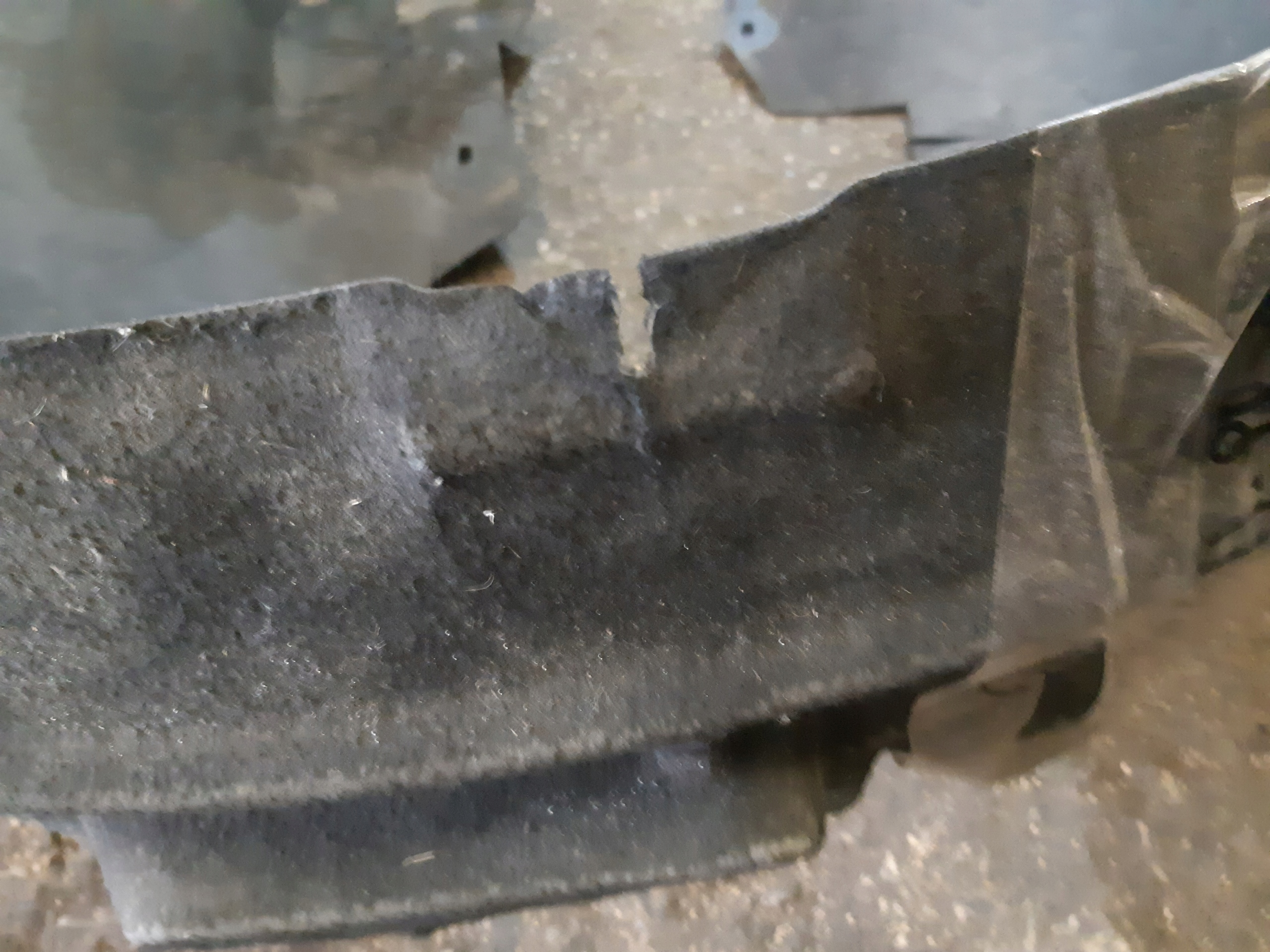 AUDI Q5 8R mudguard side right front right front