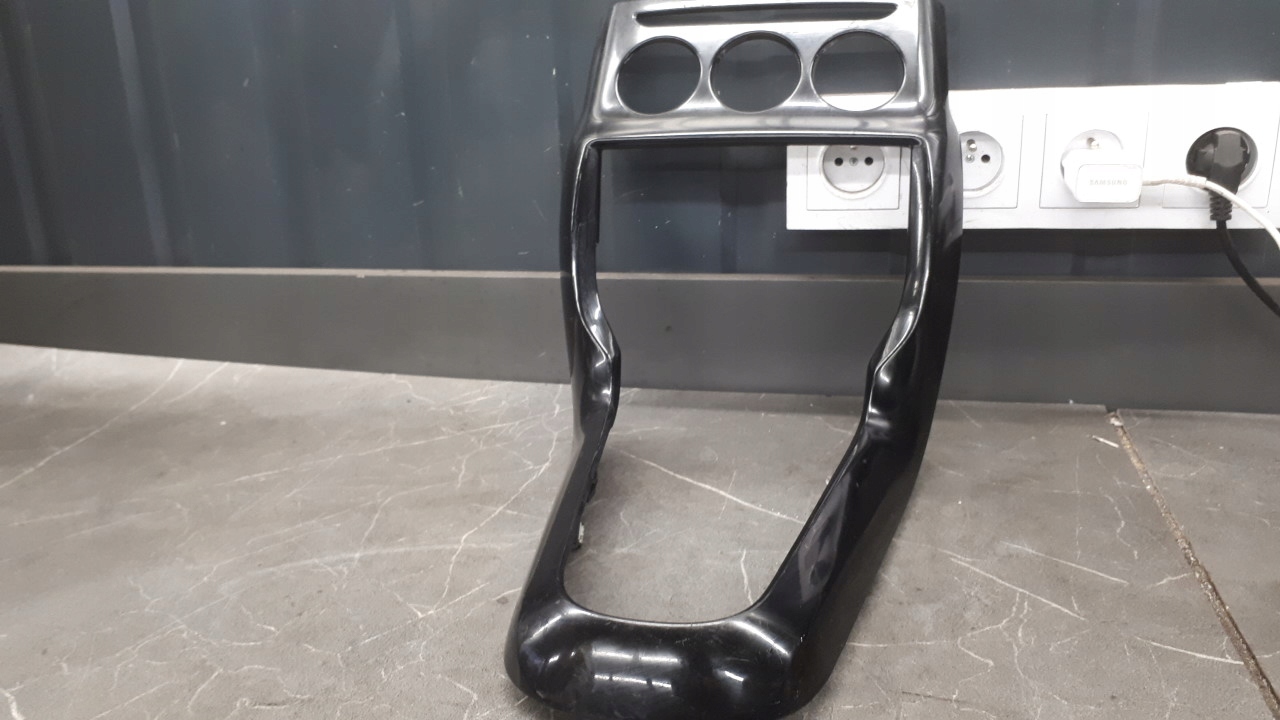 9801578777 защита рамка консоли CITROEN C3 II DS3