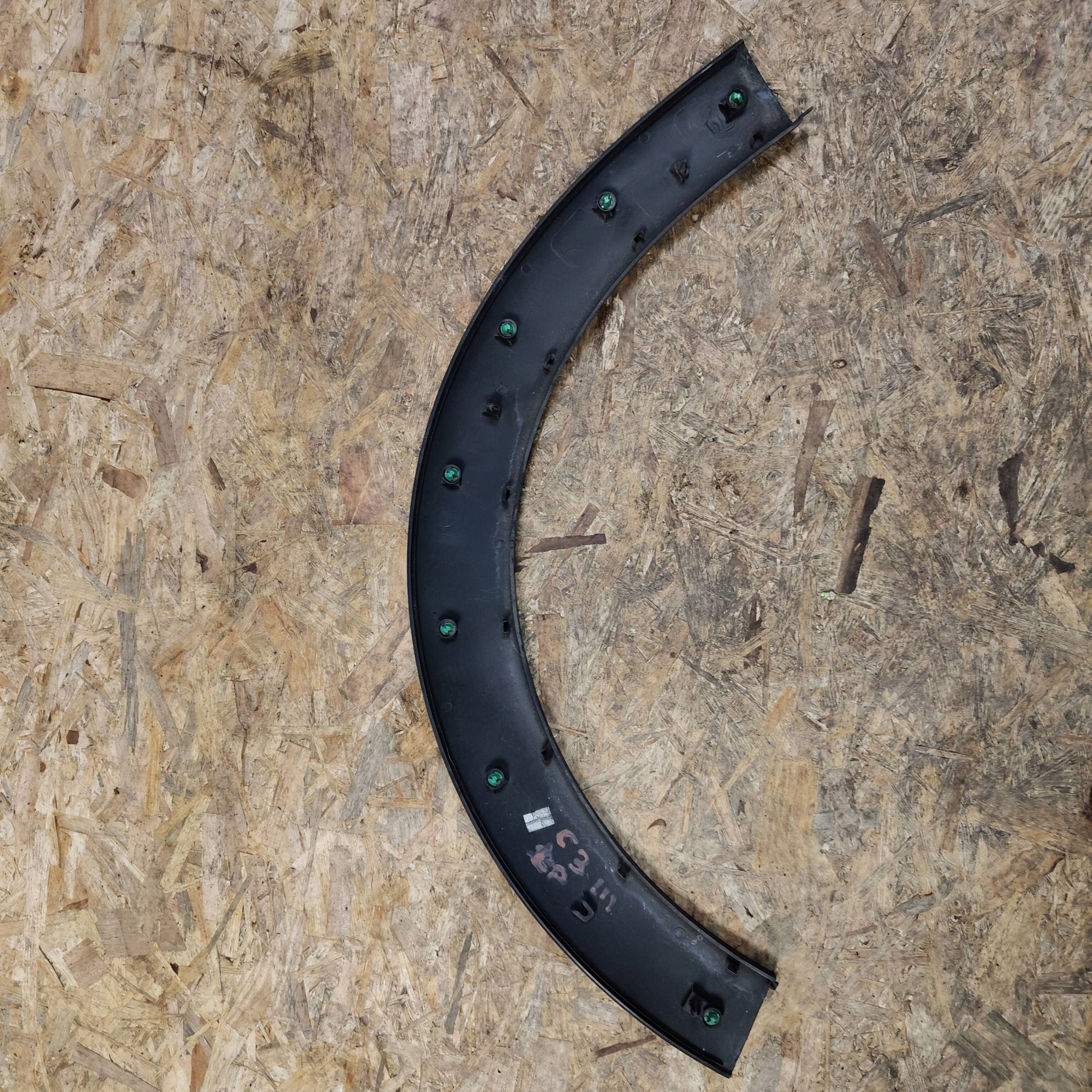 lišta nadkola předního Citroen C3 9812088580