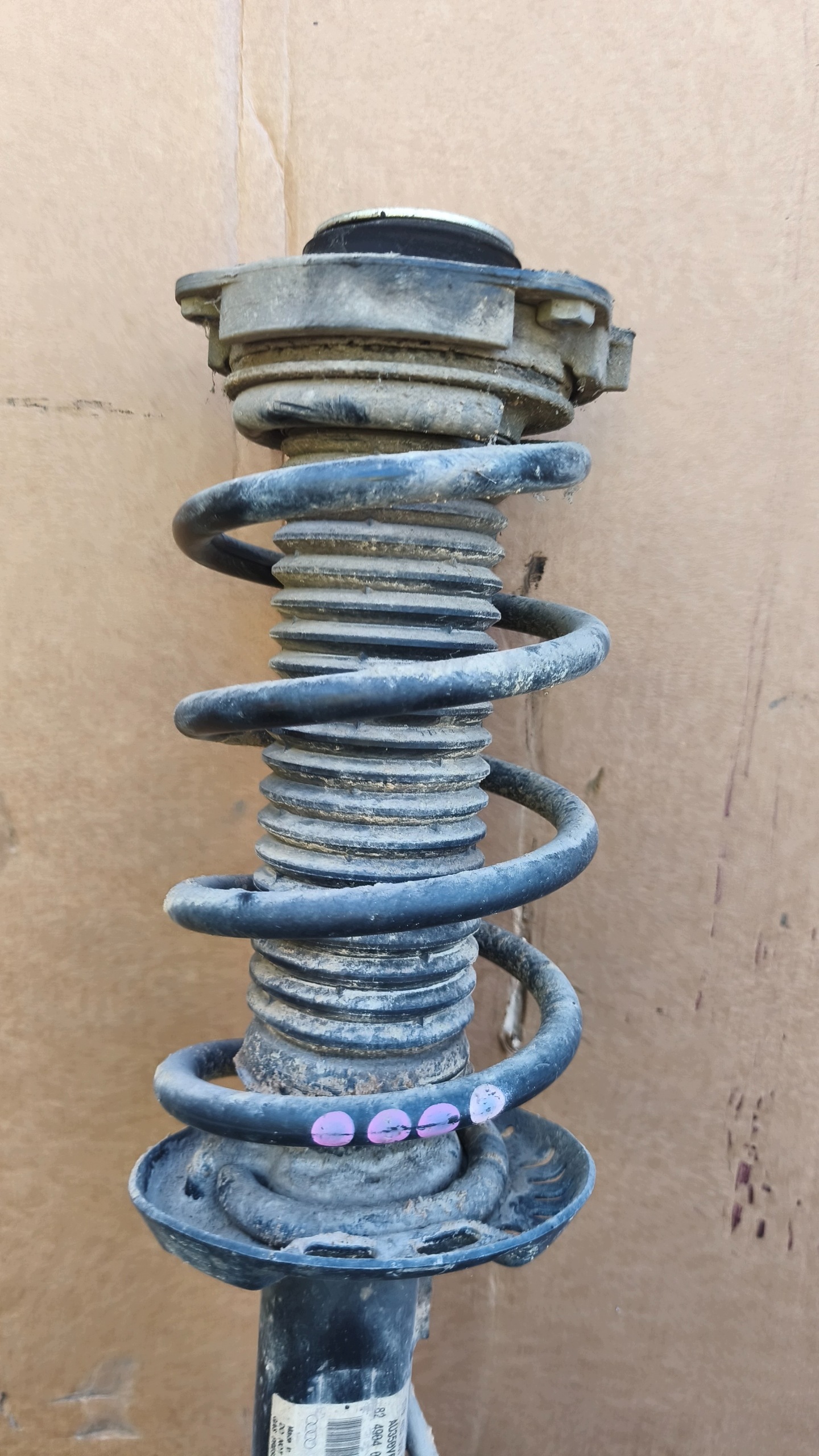 McPherson shock absorber right front AUDI A3 8P 2003r 2.0TDI