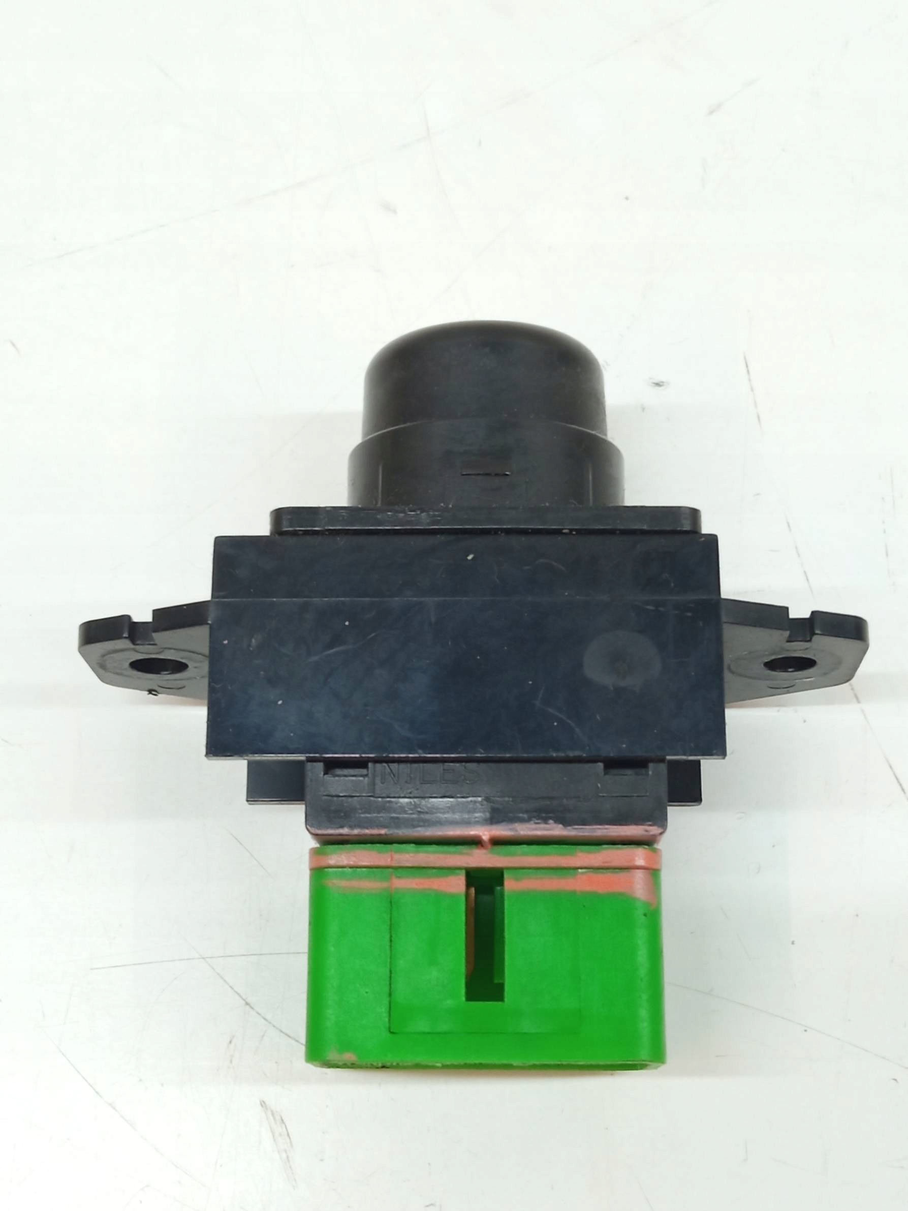switch of warning lights Mitsubishi Colt VI (1995-2002)
