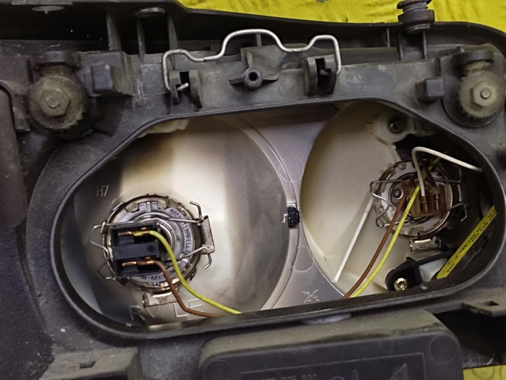 VW SHARAN and REFLEKTOR light left front 0301182201