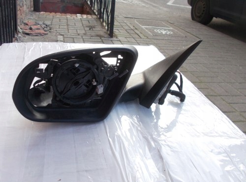 MERCEDES C KLASA W205 LEWE LUSTERKO 10+8 PIN ORYGINAŁ