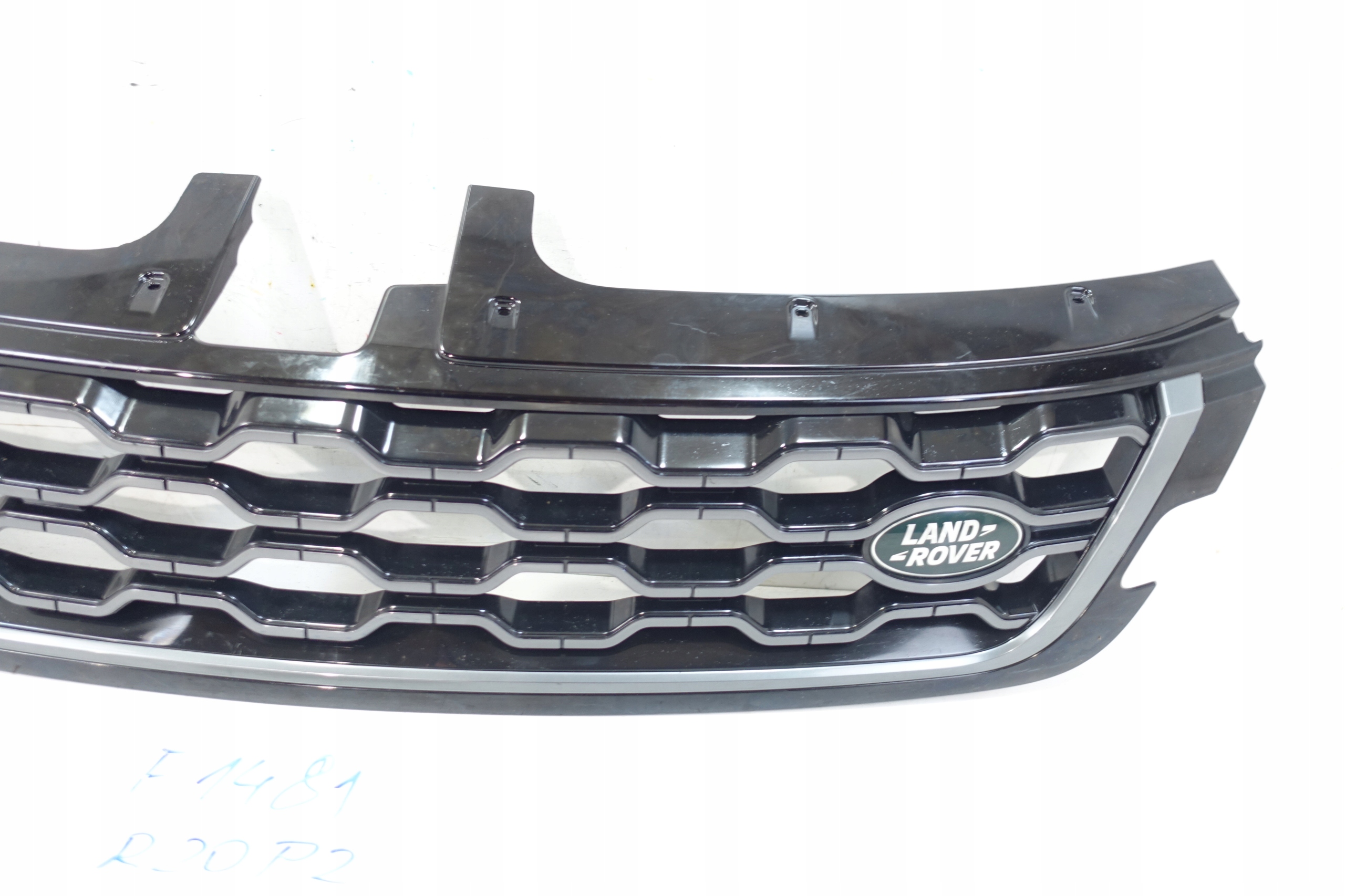 LAND ROVER EVOQUE II 2019- front PREKLADgrill radiator K8D2-8200A K8D2-8200B