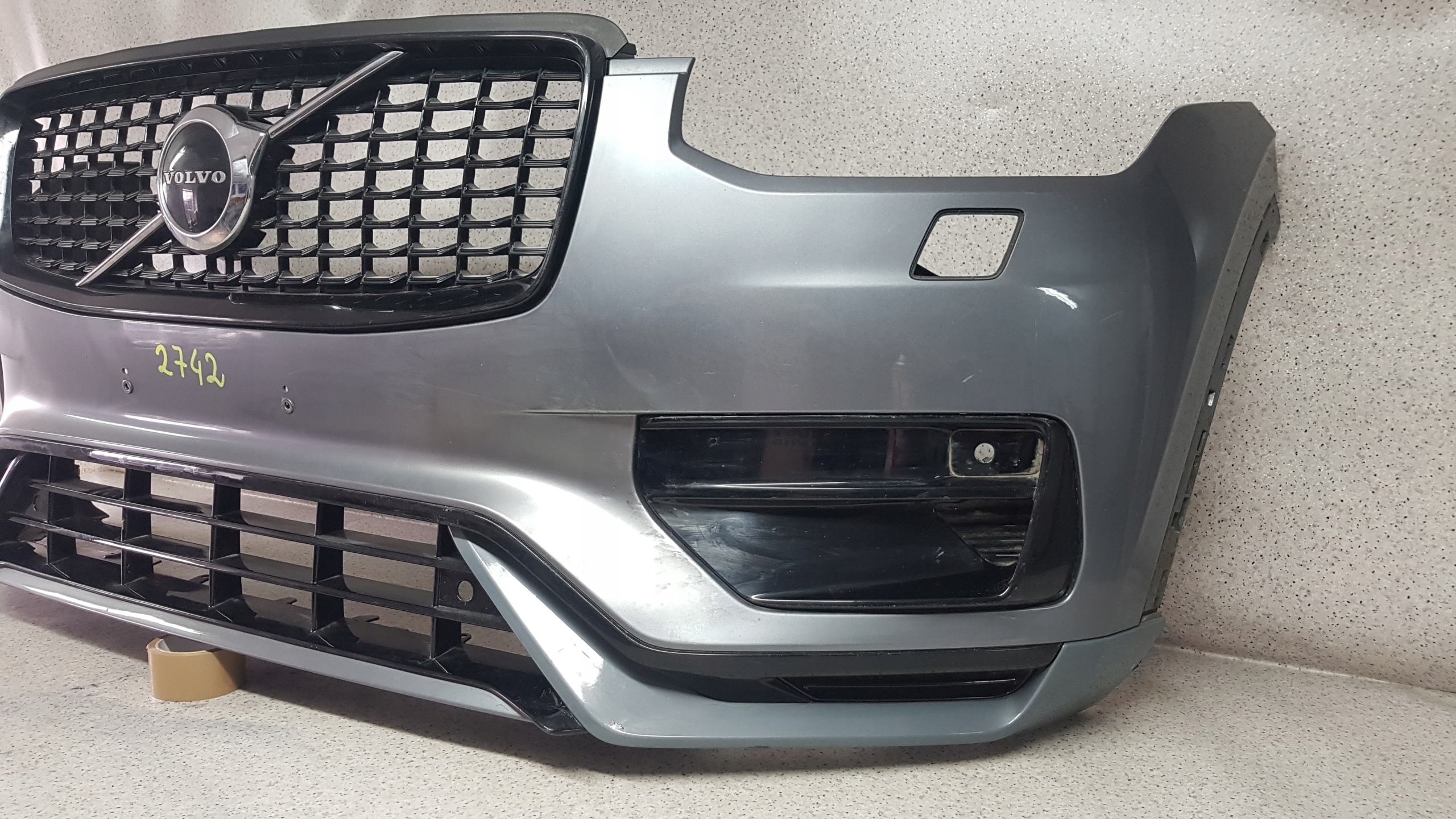 VOLVO XC90 XC 90 LIFT R-design 2019 - bumper front 2742