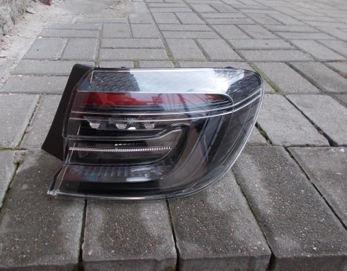 LAMPA PRAWA TYLNA LED RENAULT CLIO V 5 LIFT HYBRYDA 265502066R