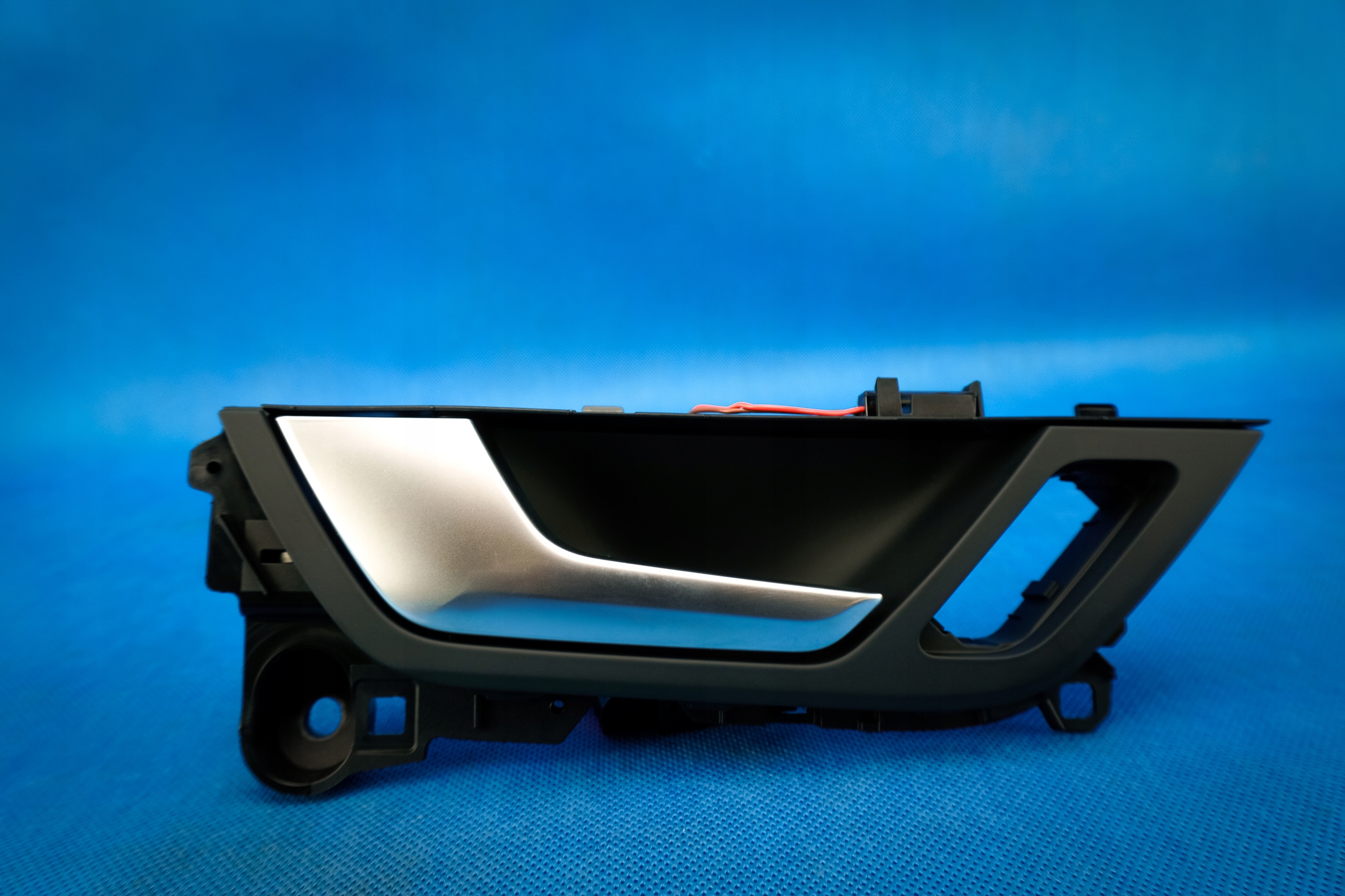 Внутренняя дверная ручка передняя Audi A6 A7 4K 4K0837019A