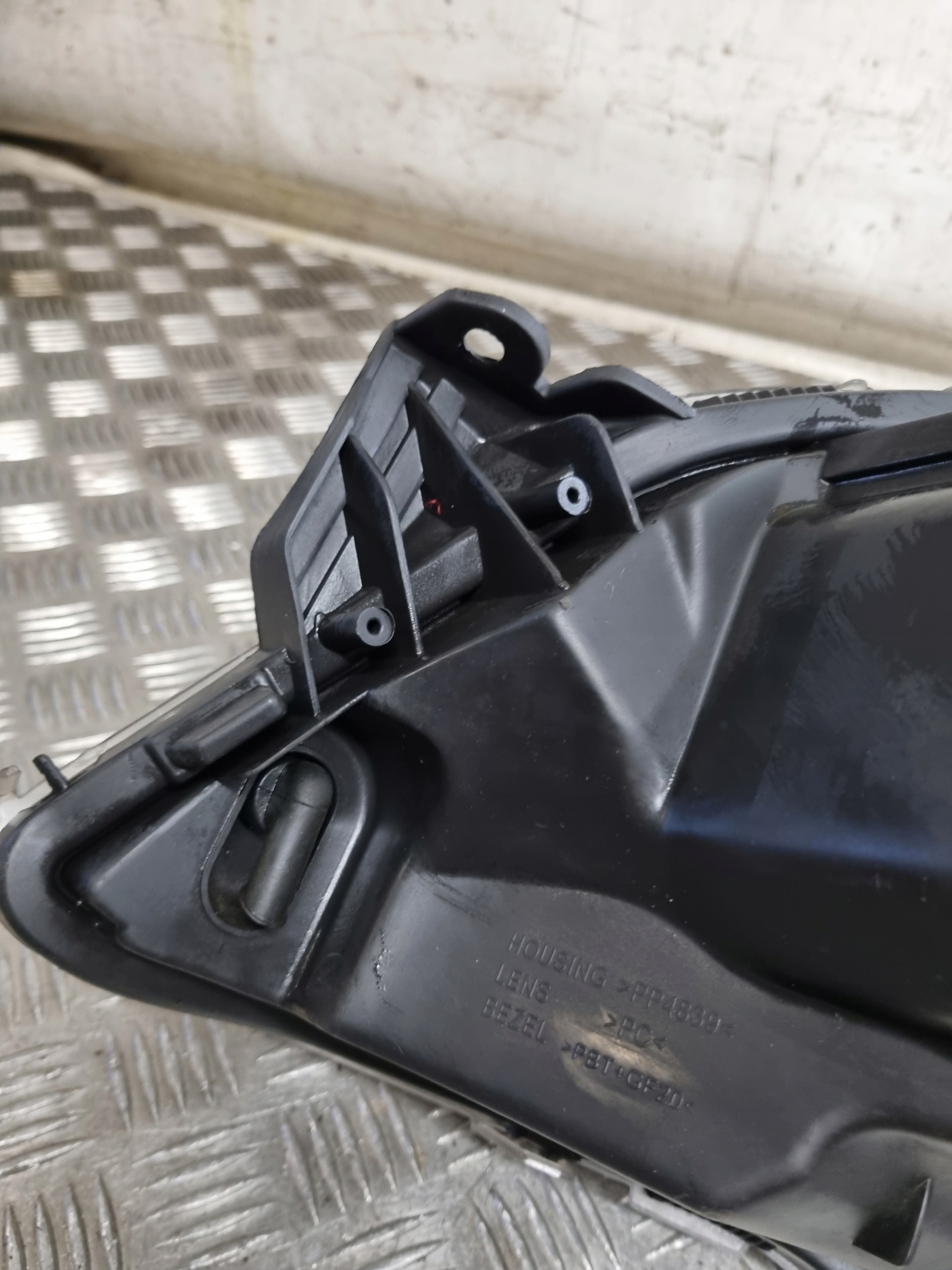 feu droit OPEL ASTRA H 2008