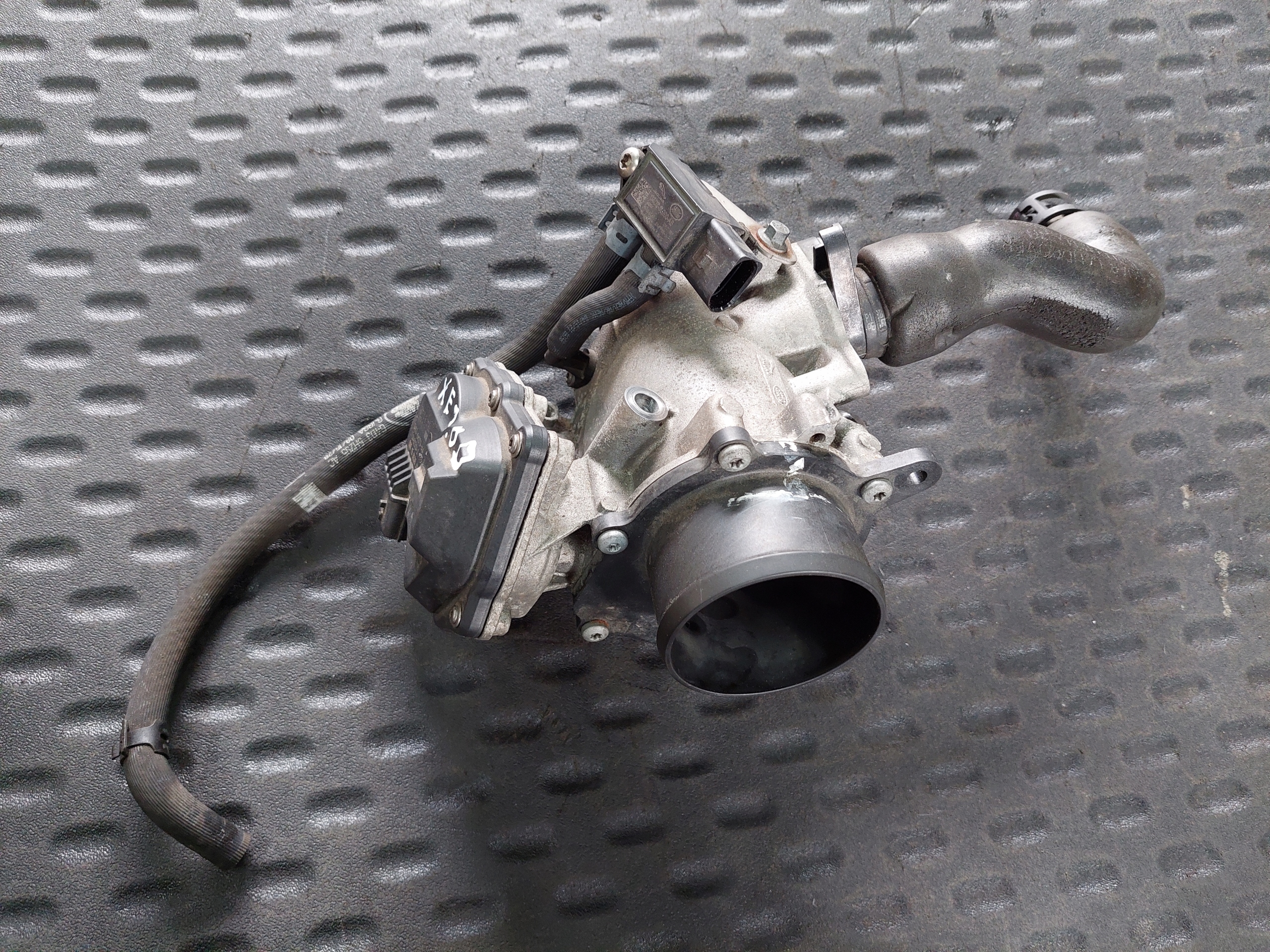 klapna gasa G4D3-5H273-AA JAGUAR XE X760 2.0 D