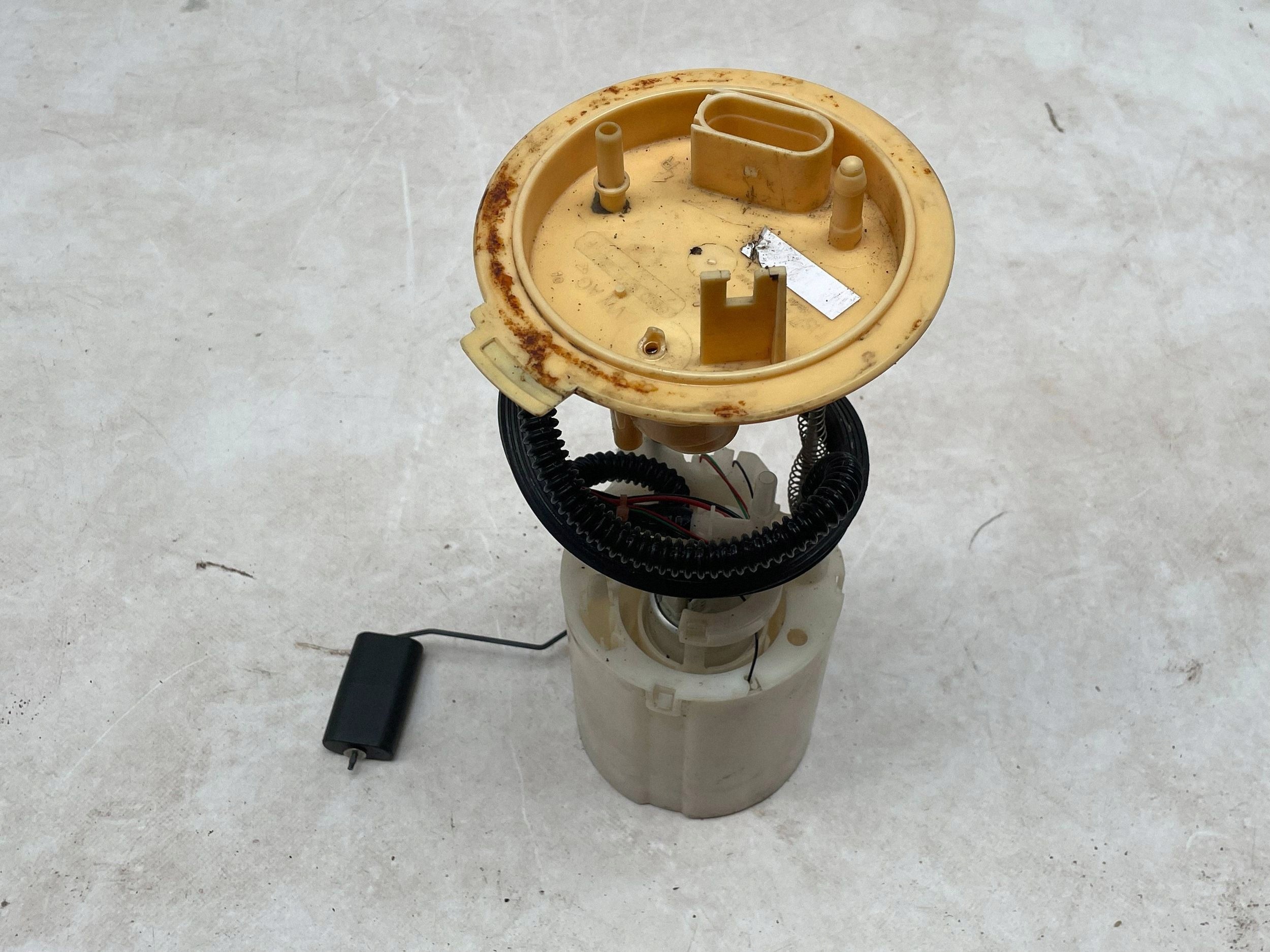 feed pump VOLKSWAGEN TIGUAN 5N0919050F @M