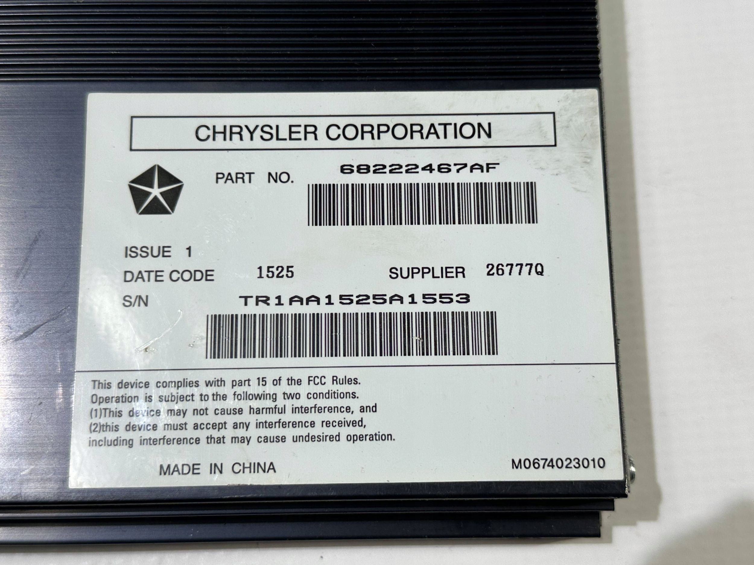 amplifier module audio dzwieku Dodge Challenger Charger 2015+