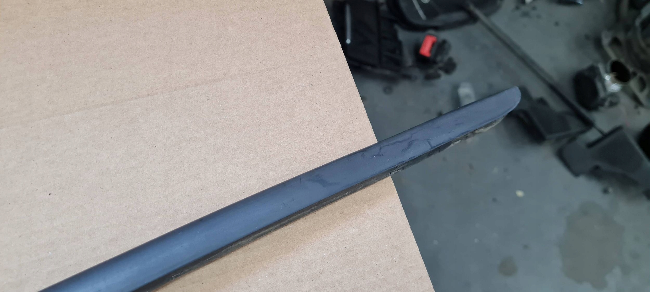 A5 8T LIFT S5 moulding cap windows CZOLOWEJ left front 8T0854327A