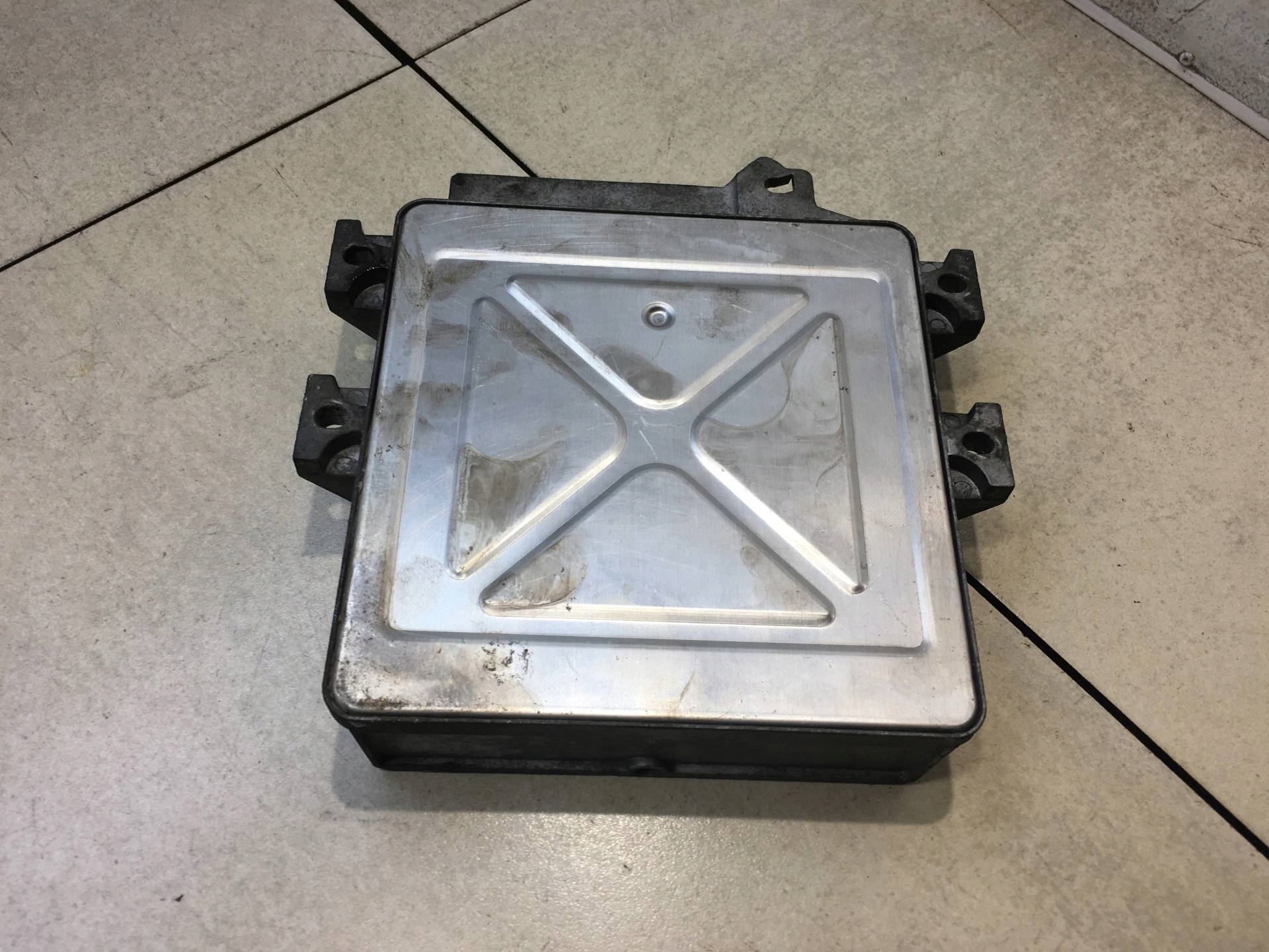 control unit of the engine PEUGEOT 106 1.4 9630784680