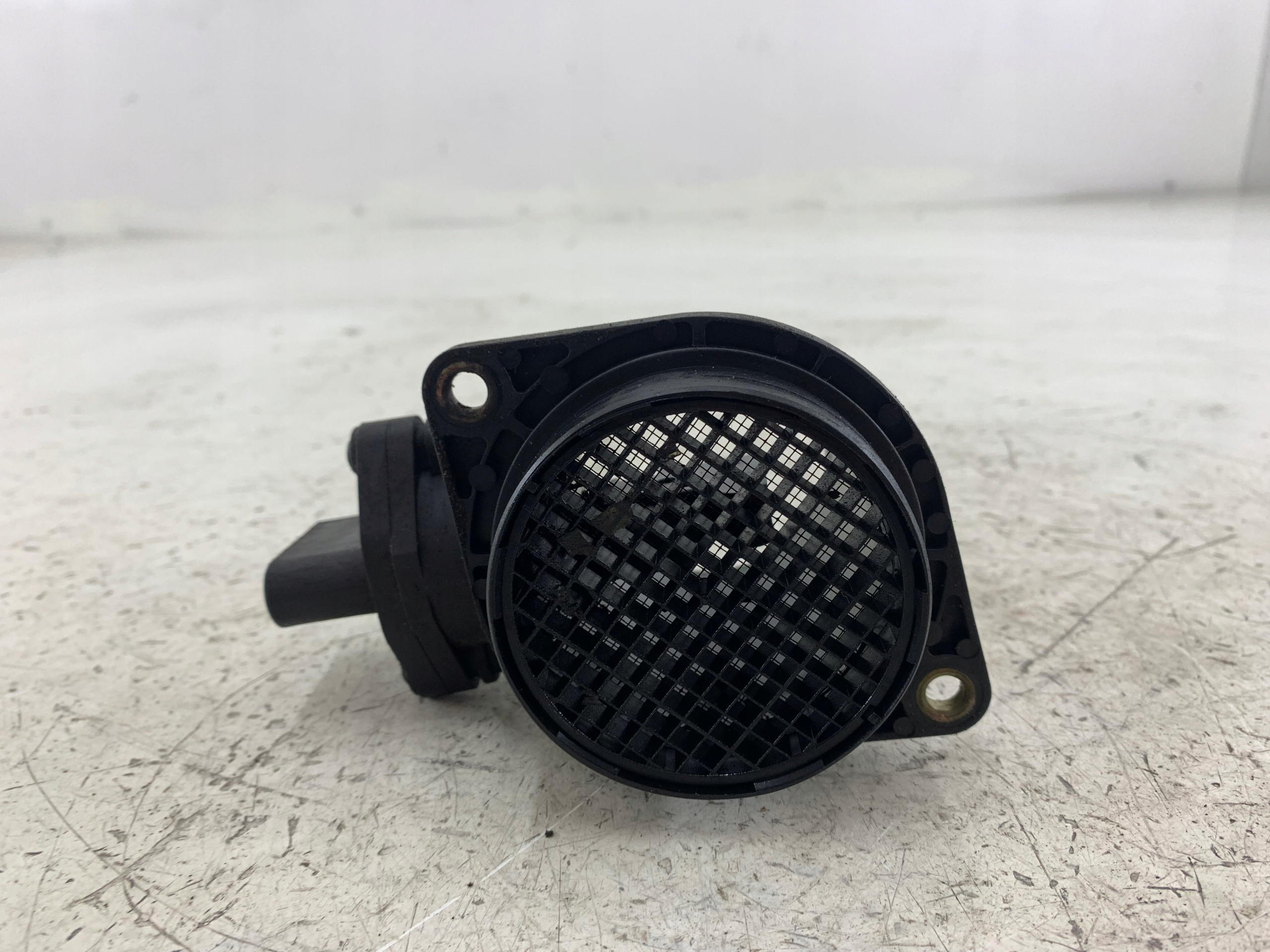 VW GOLF IV 1.9 TDI flow meter 06A906461
