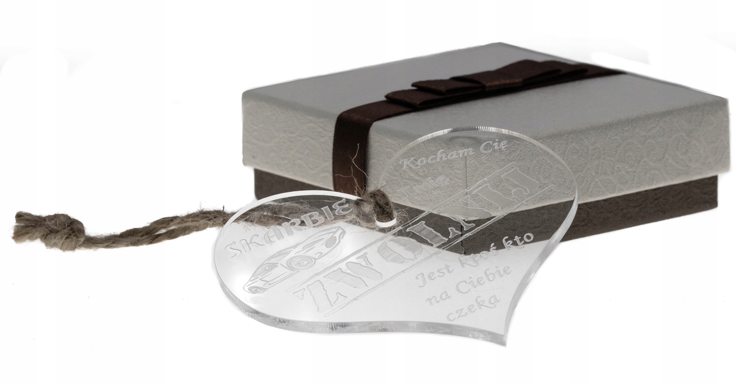 ZAWIESZKA GRAWER do samochodu SERCE na lusterko