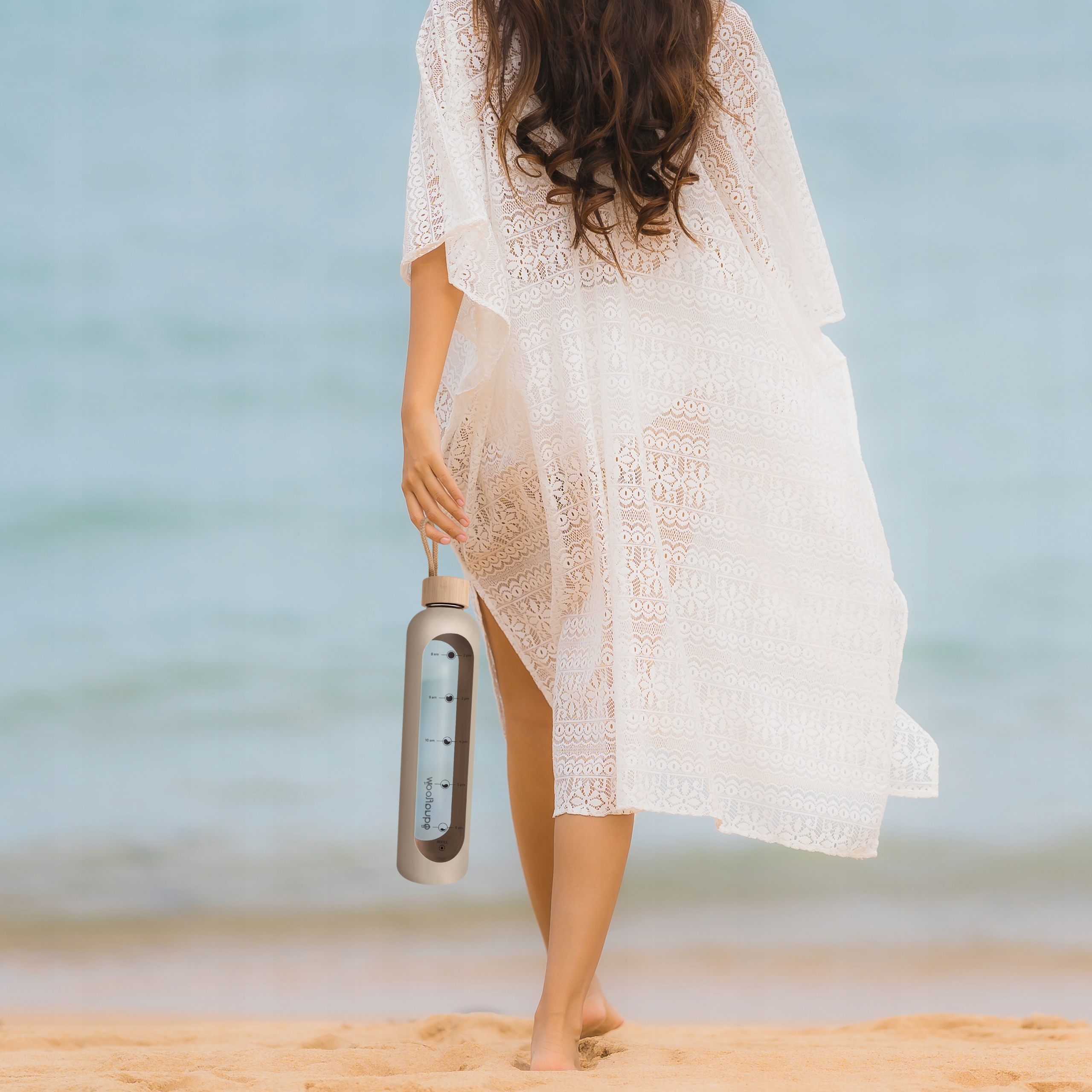 AquaFloow vizes üvegpalack mérőpohárral + szilikon kupak 1000ml Fajta palack