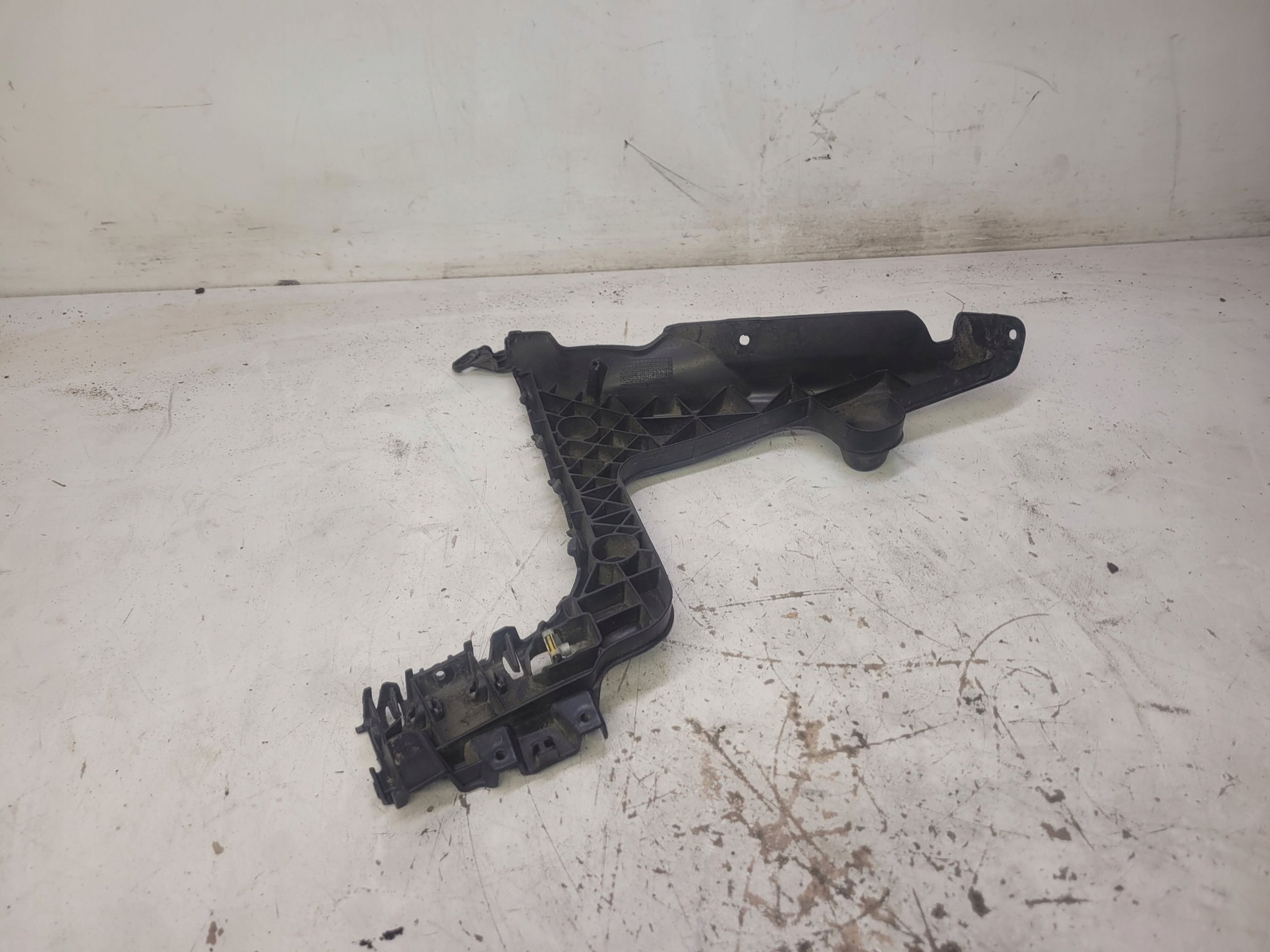bumper bracket right rear part AUDI A3 8P 8P4807378B