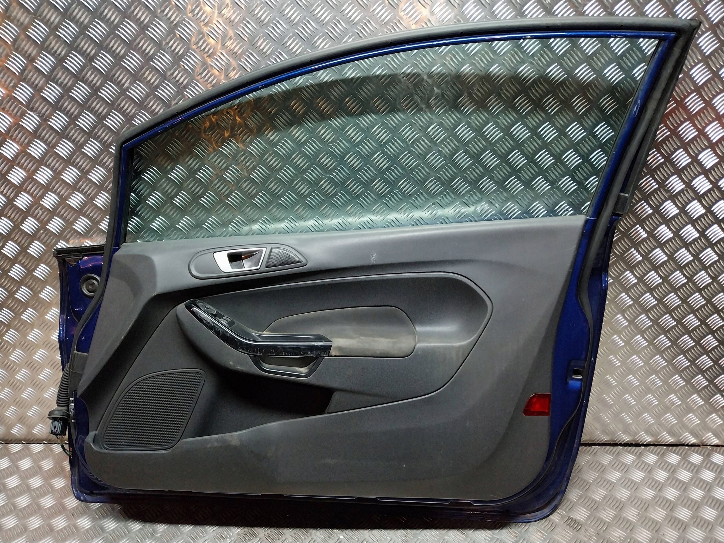 Tür rechts FORD FIESTA MK7 3D 07